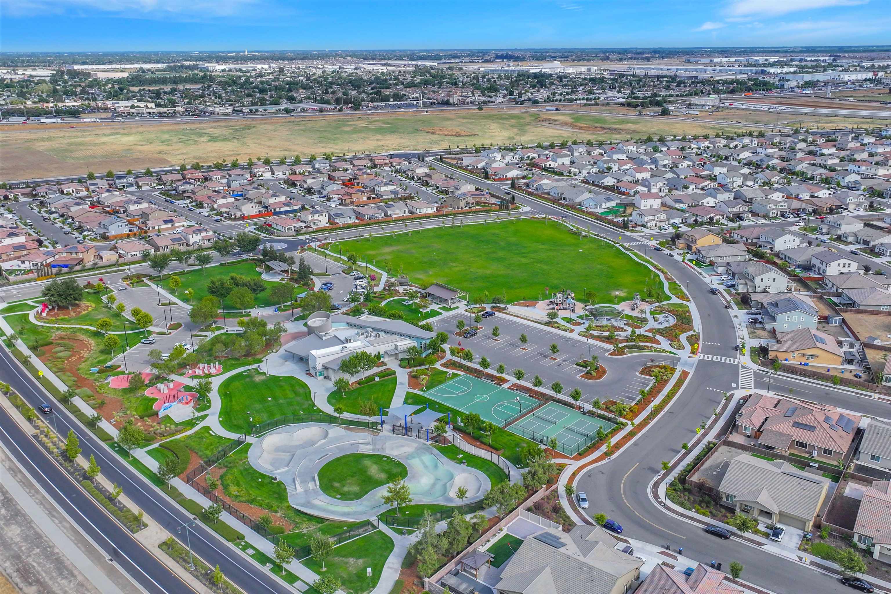 Detail Gallery Image 39 of 39 For 15455 Folktale Way, Lathrop,  CA 95330 - 3 Beds | 2 Baths
