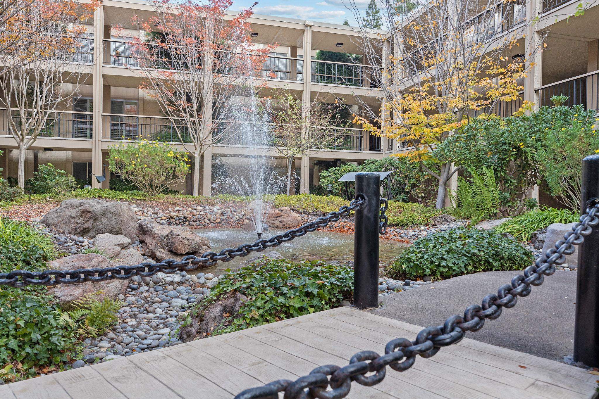 Detail Gallery Image 37 of 42 For 1129 Avenida Sevilla 5b,  Walnut Creek,  CA 94595 - 2 Beds | 2 Baths