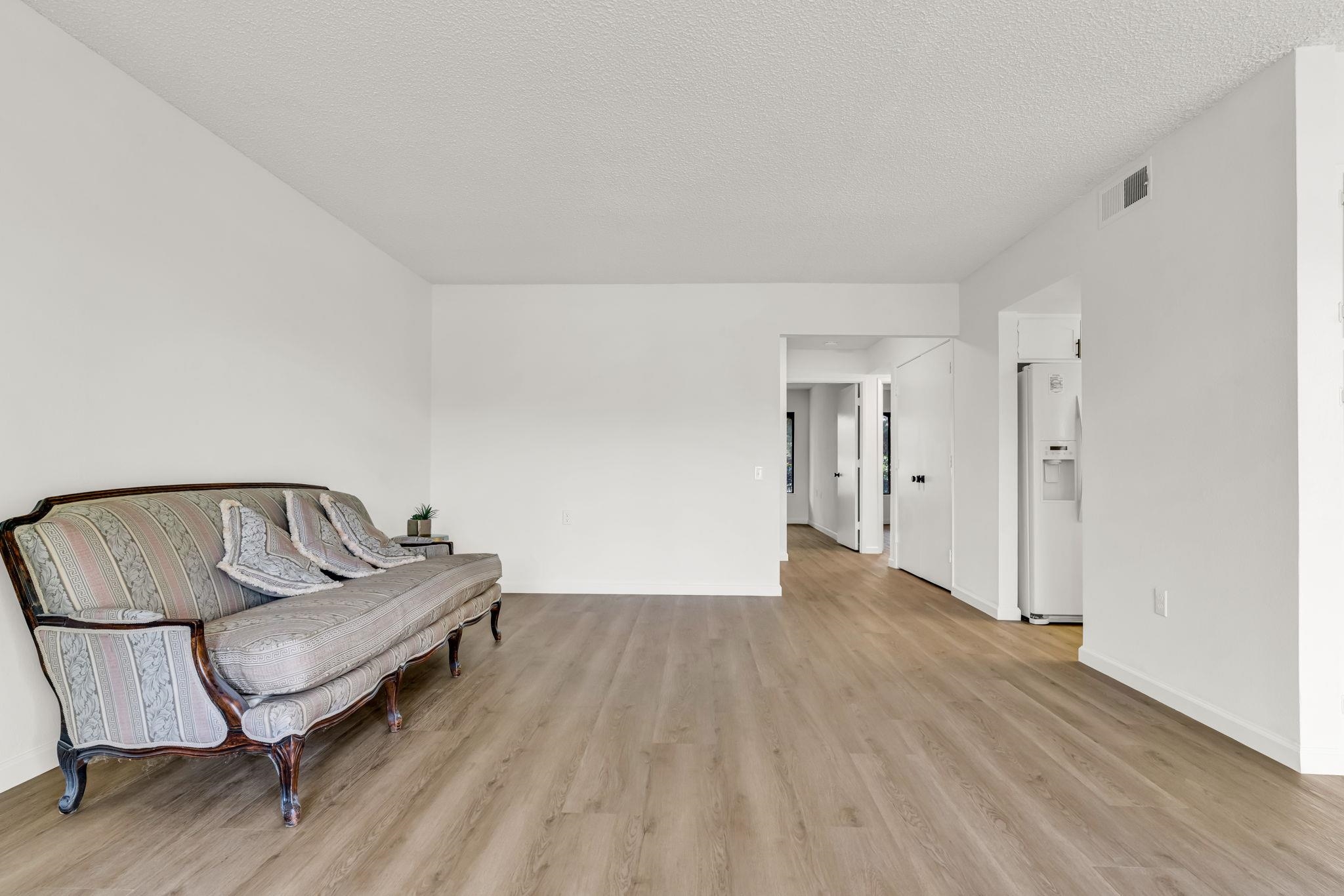 Detail Gallery Image 11 of 49 For 1108 Fairlawn Ct. #6,  Walnut Creek,  CA 94595-2804 - 2 Beds | 1 Baths