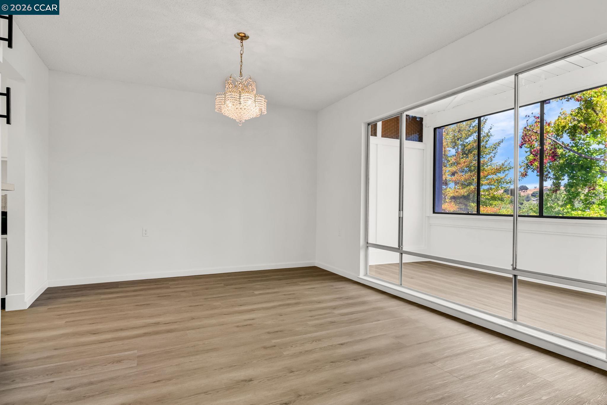 Photo #24: 41120142 Listing: Photo #24