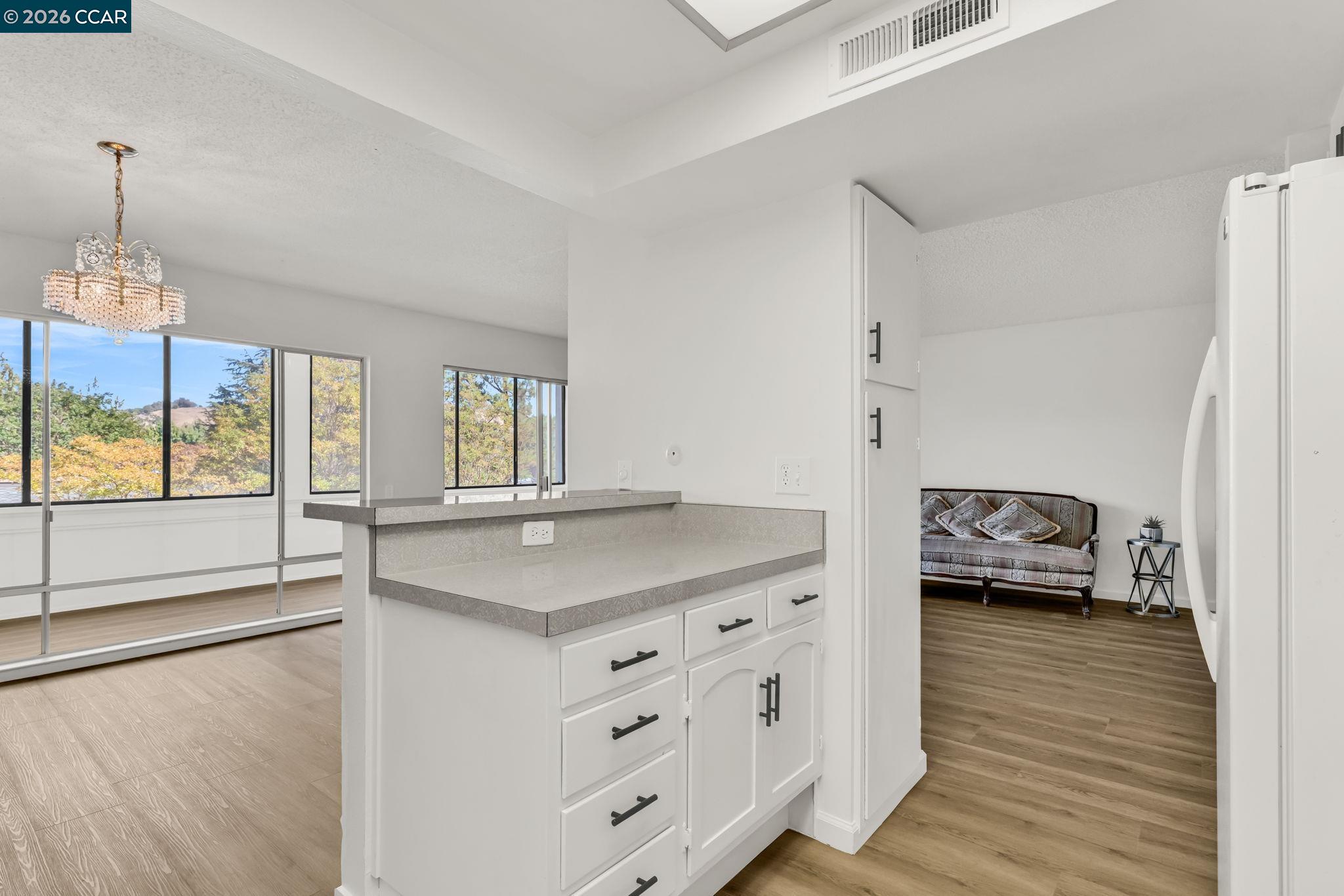 Photo #30: 41120142 Listing: Photo #30