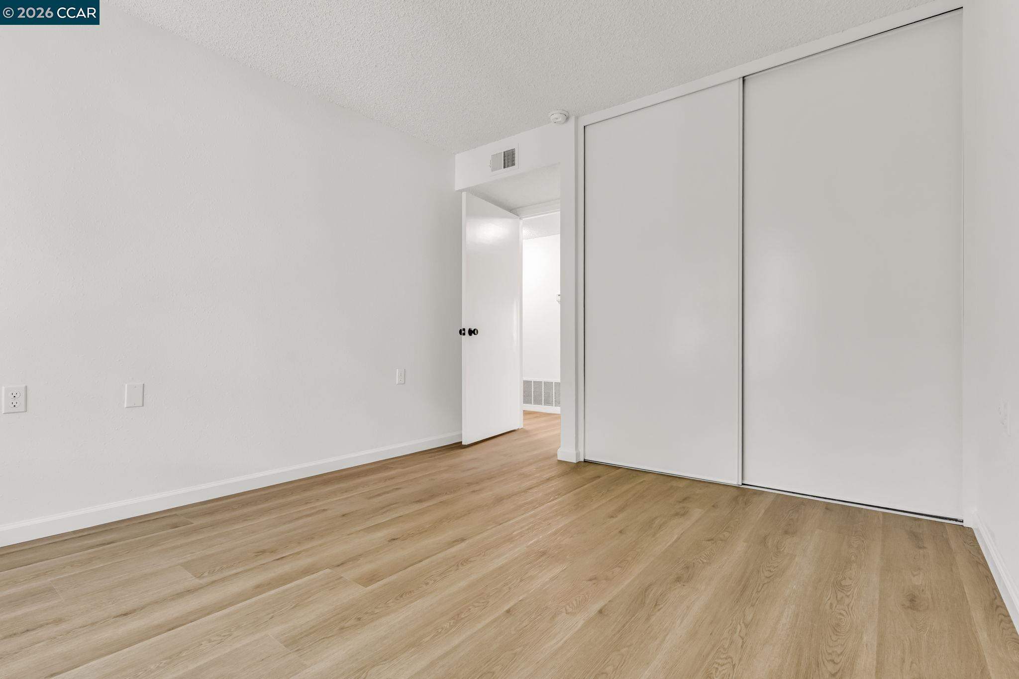 Photo #41: 41120142 Listing: Photo #41