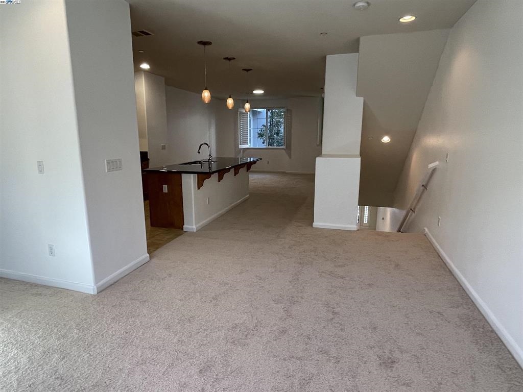 Detail Gallery Image 17 of 26 For 1503 Jetty Dr, Richmond,  CA 94804 - 3 Beds | 3/1 Baths