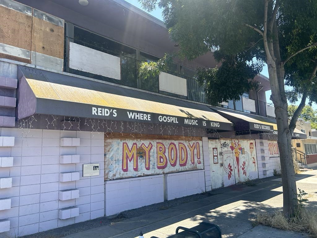 Detail Gallery Image 8 of 21 For 3101 Sacramento St, Berkeley,  CA 94702 - – Beds | – Baths