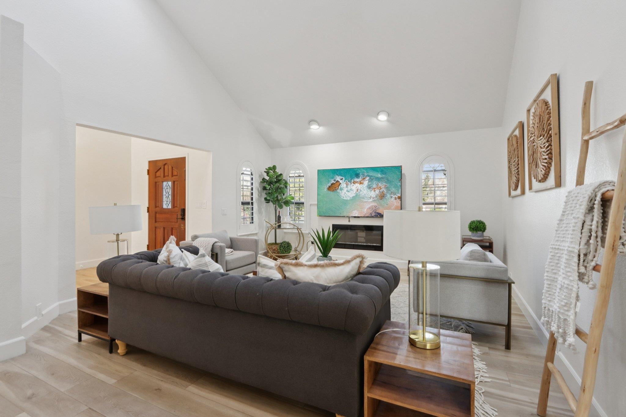 Detail Gallery Image 6 of 60 For 549 Regulus Rd, Livermore,  CA 94550 - 4 Beds | 3 Baths