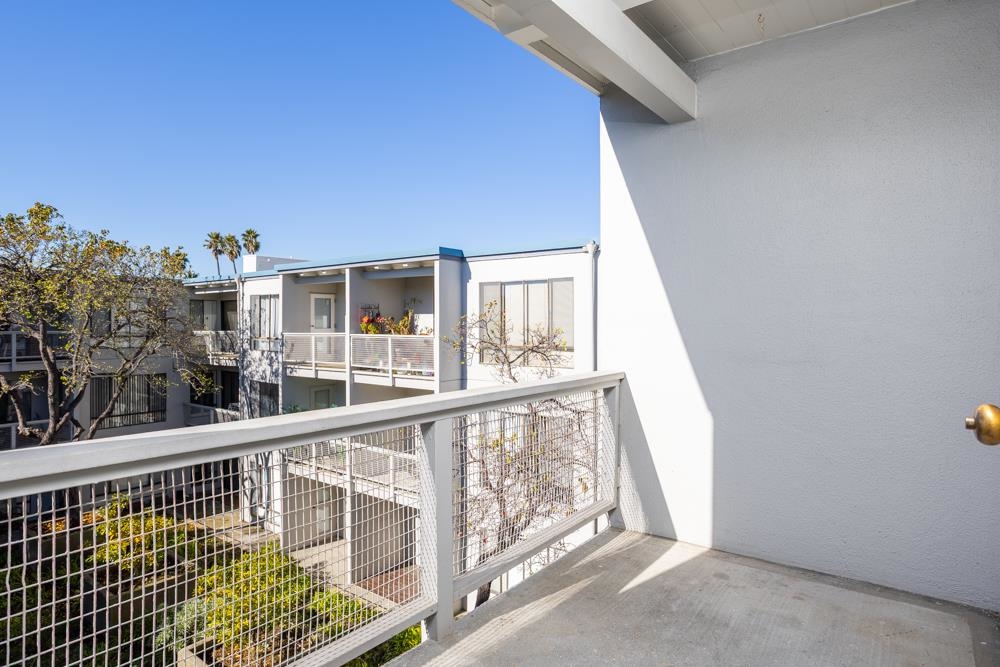 Photo #8: 41120150 Listing: Photo #8