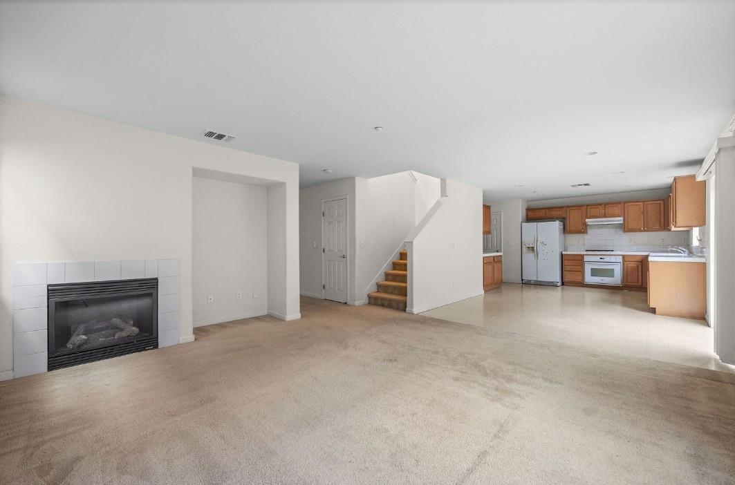 Detail Gallery Image 14 of 39 For 174 Lucy Lane, Richmond,  CA 94801 - 4 Beds | 3 Baths