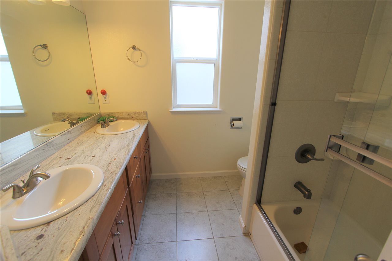 Detail Gallery Image 13 of 18 For 15667 Liberty St, San Leandro,  CA 94578 - 3 Beds | 2/1 Baths