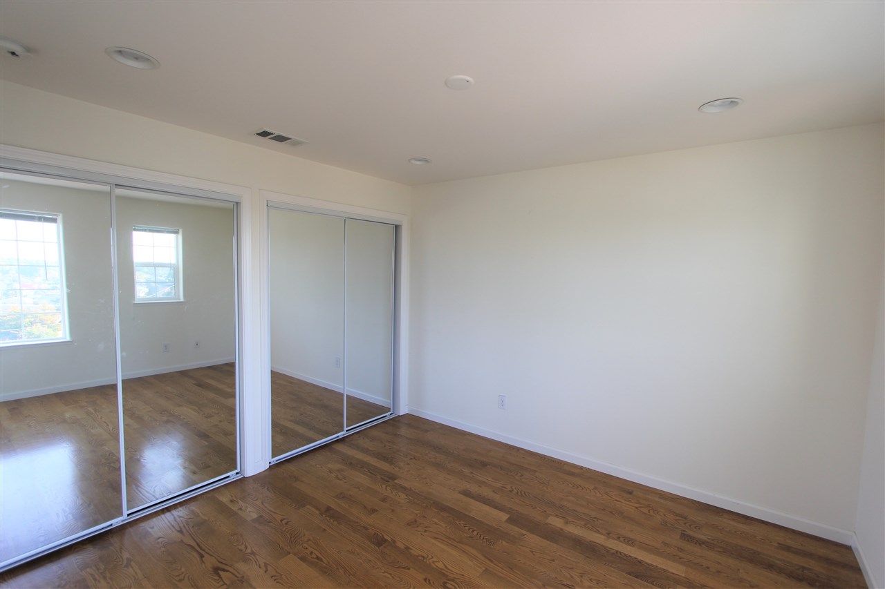 Detail Gallery Image 16 of 18 For 15667 Liberty St, San Leandro,  CA 94578 - 3 Beds | 2/1 Baths