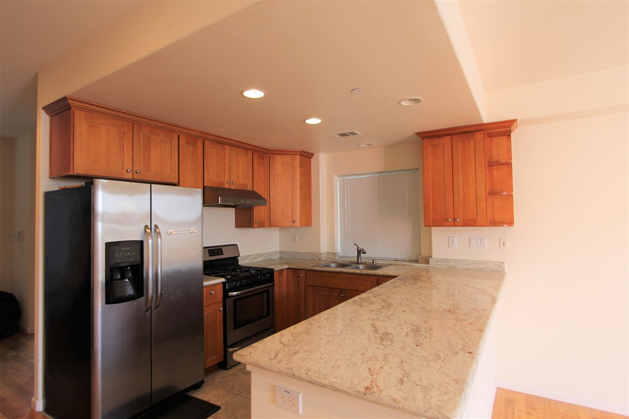 Detail Gallery Image 5 of 18 For 15667 Liberty St, San Leandro,  CA 94578 - 3 Beds | 2/1 Baths