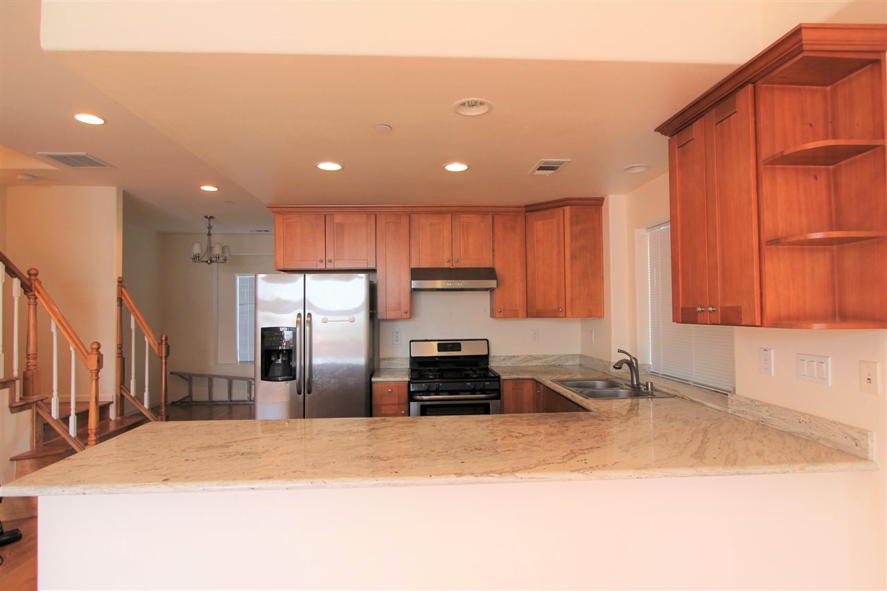 Detail Gallery Image 6 of 18 For 15667 Liberty St, San Leandro,  CA 94578 - 3 Beds | 2/1 Baths