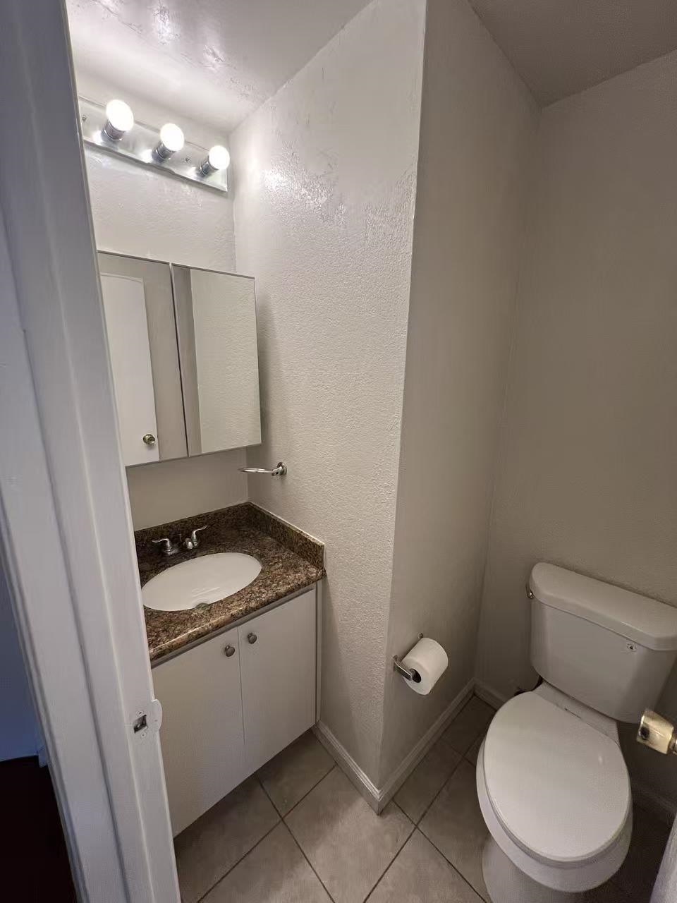 Detail Gallery Image 11 of 13 For 1391 Monument Blvd #5,  Concord,  CA 94520 - 2 Beds | 1/1 Baths