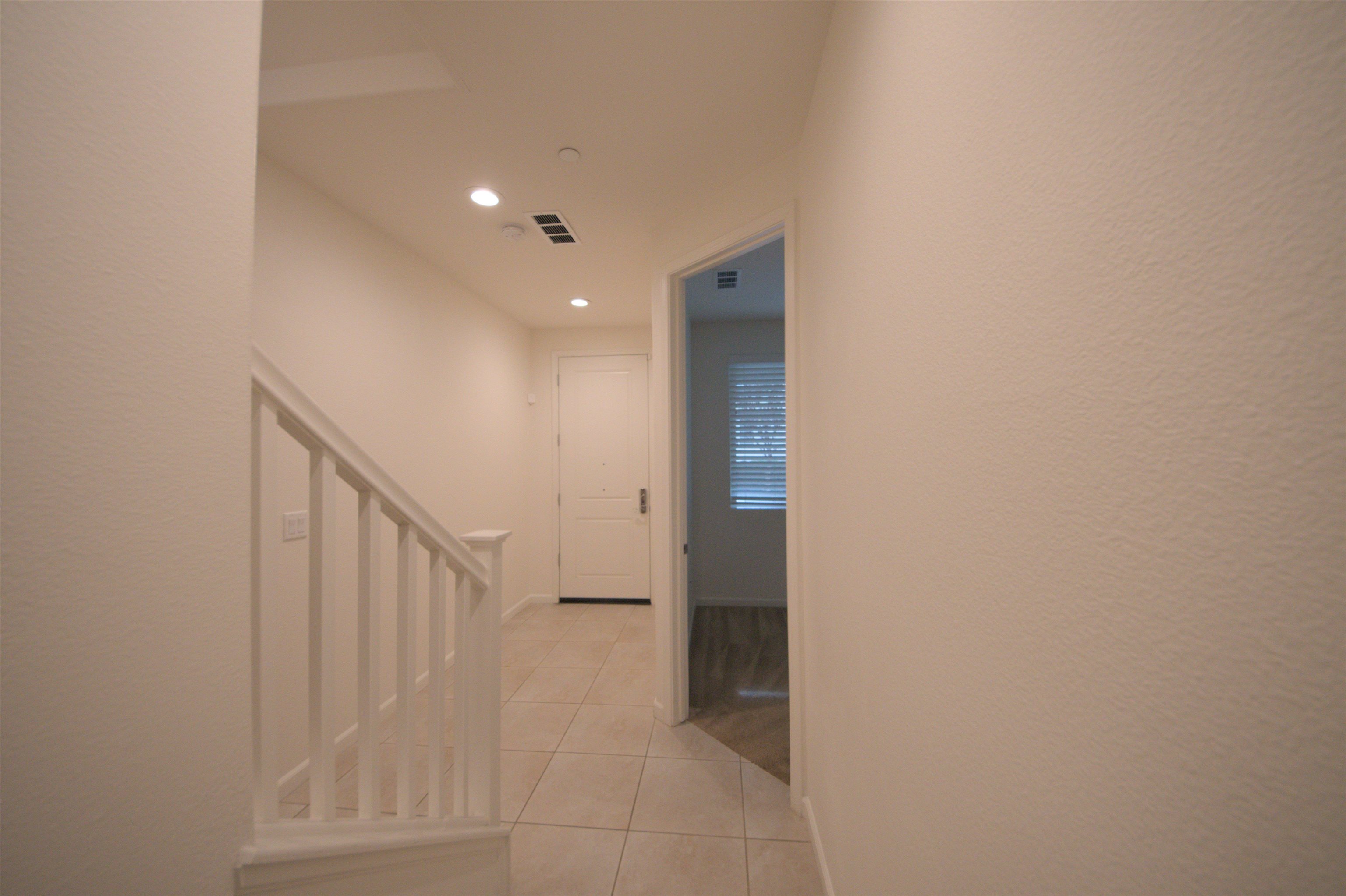 Detail Gallery Image 5 of 48 For 5590 El Dorado Ln, Dublin,  CA 94568 - 3 Beds | 3/1 Baths
