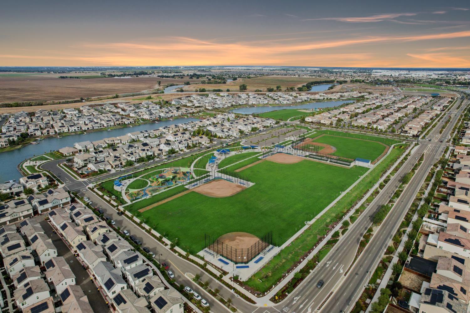 Detail Gallery Image 27 of 29 For 17575 Altair Way, Lathrop,  CA 95330 - 3 Beds | 2 Baths