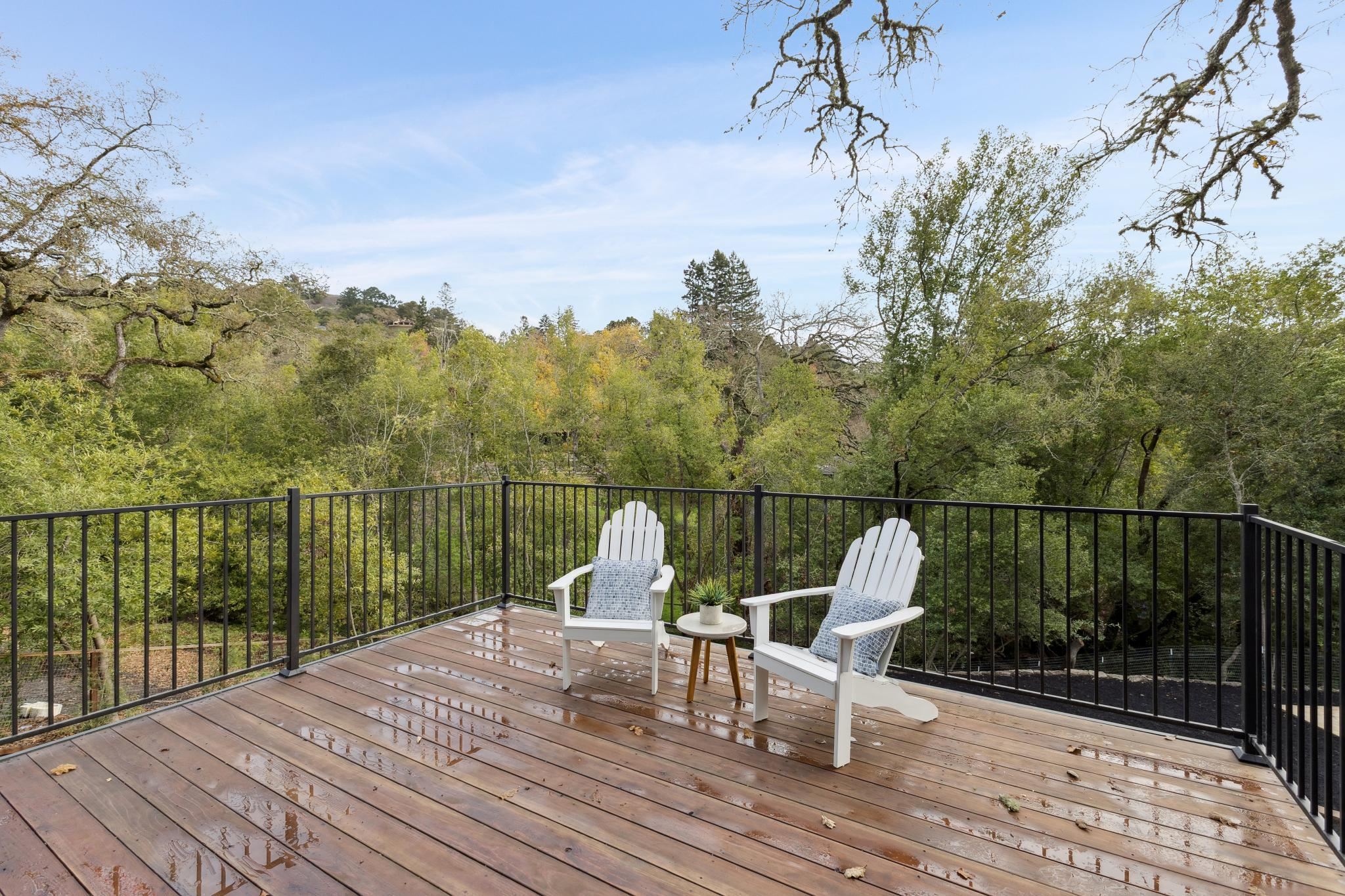 Detail Gallery Image 31 of 56 For 25 Snowberry Lane, Orinda,  CA 94563 - 5 Beds | 5/2 Baths
