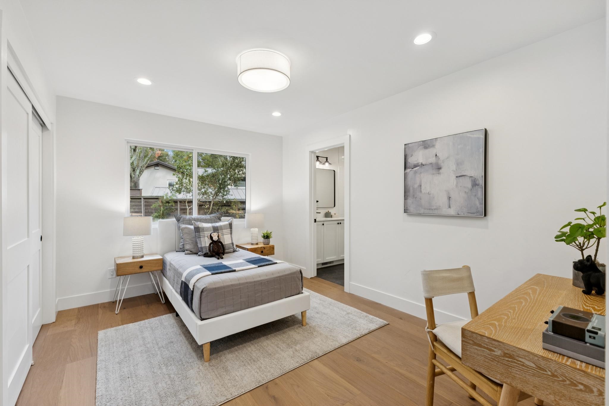 Detail Gallery Image 32 of 56 For 25 Snowberry Lane, Orinda,  CA 94563 - 5 Beds | 5/2 Baths