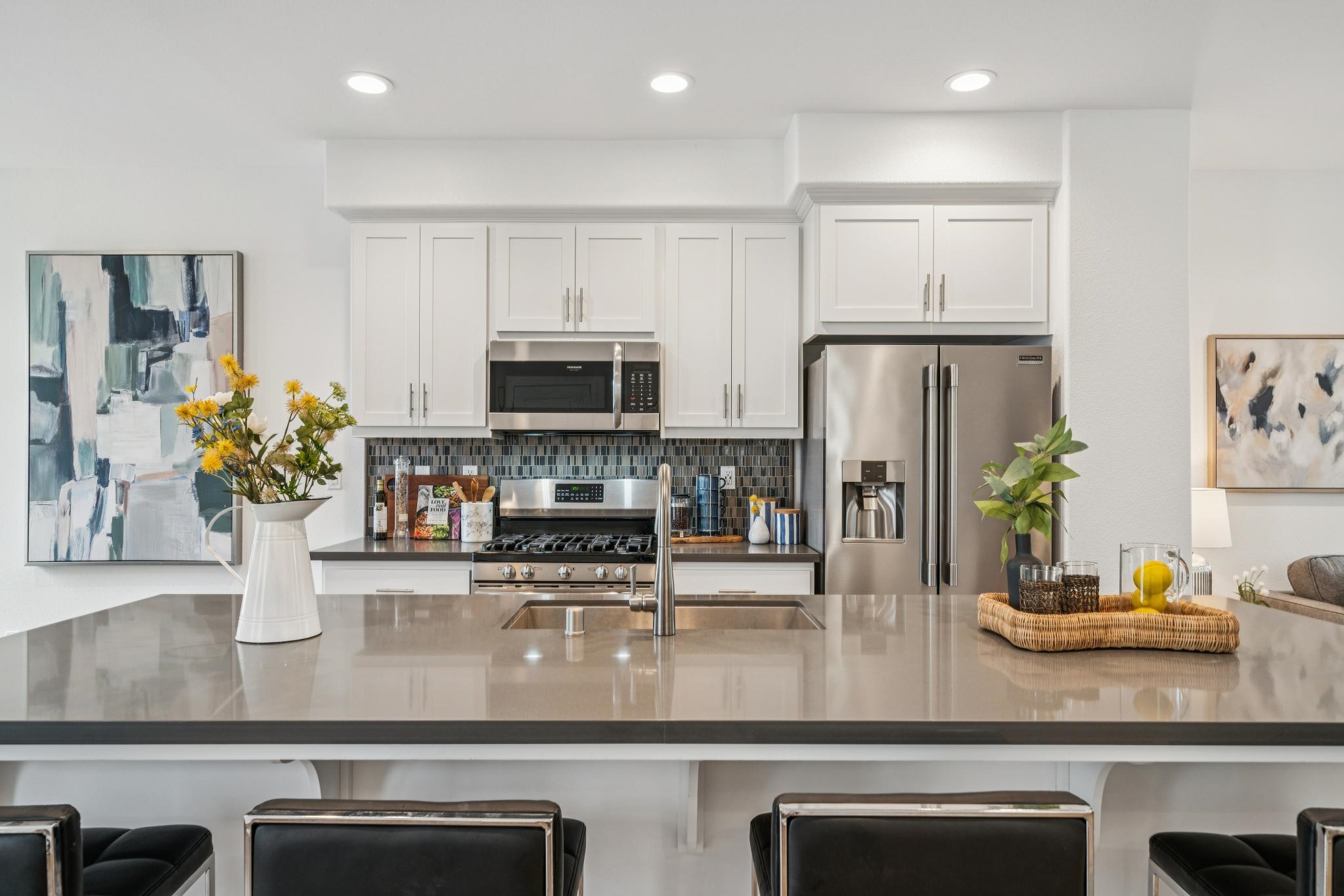 Detail Gallery Image 16 of 37 For 1440 Mast Cove Way, Richmond,  CA 94804 - 2 Beds | 2/1 Baths