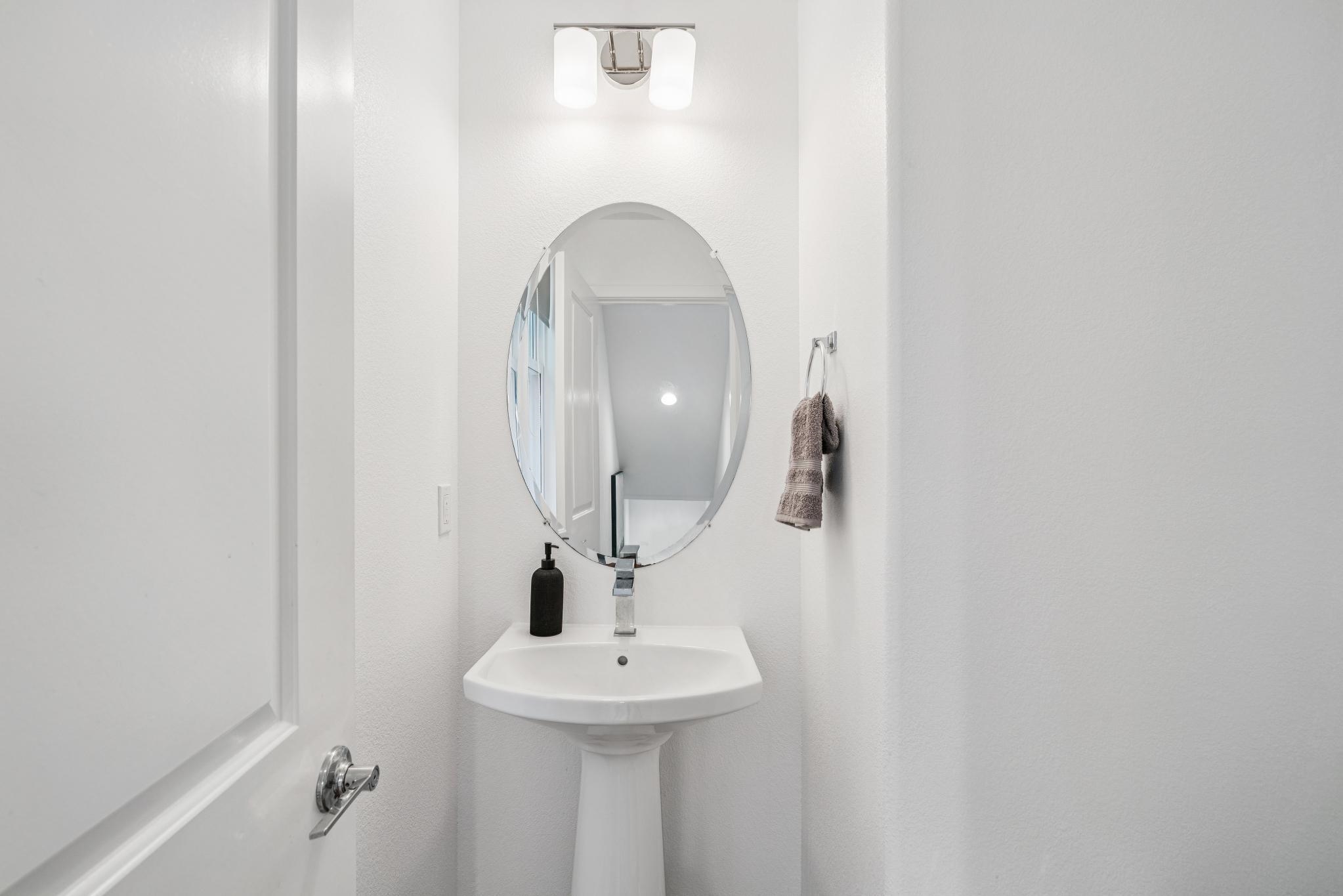 Detail Gallery Image 22 of 37 For 1440 Mast Cove Way, Richmond,  CA 94804 - 2 Beds | 2/1 Baths