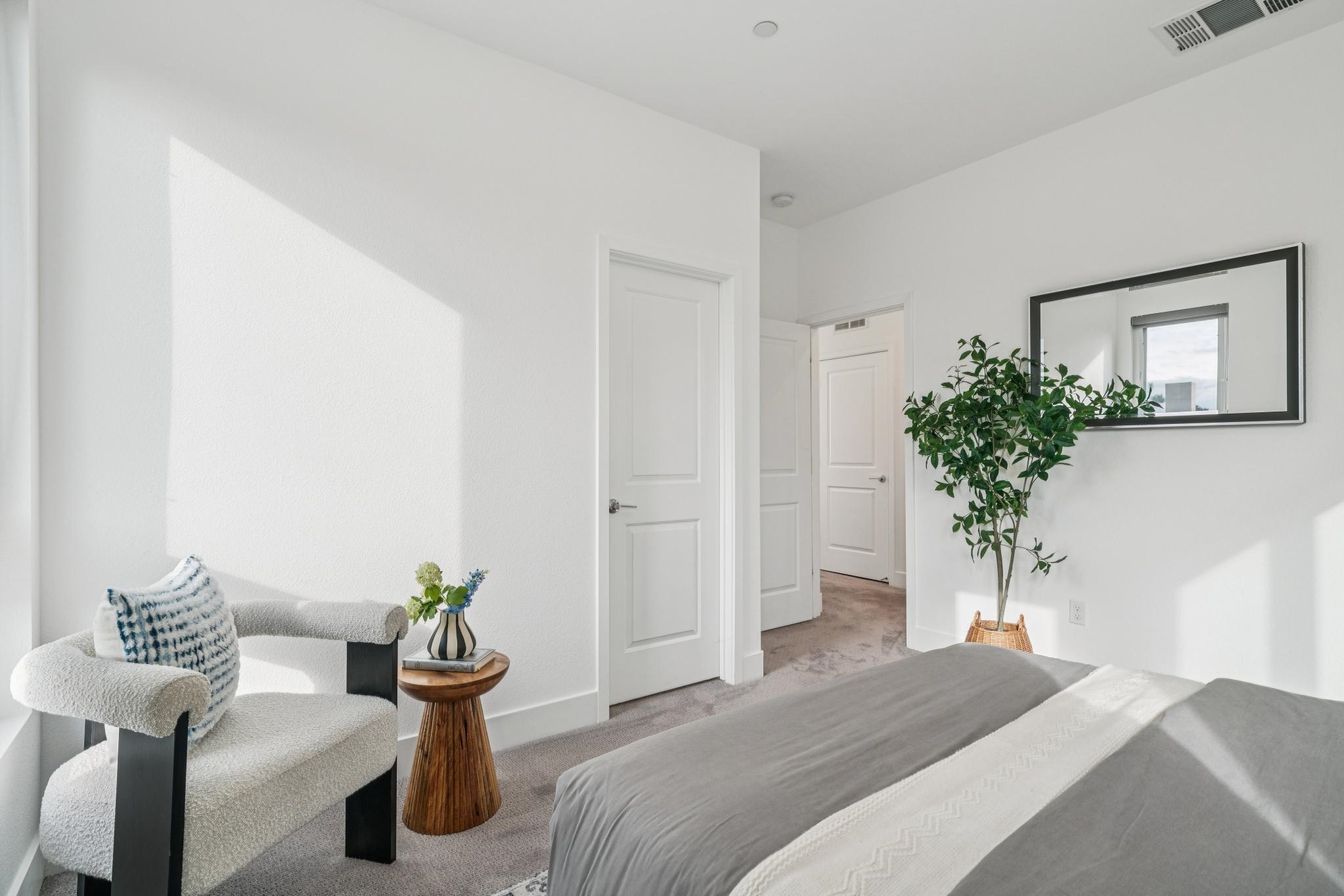 Detail Gallery Image 31 of 37 For 1440 Mast Cove Way, Richmond,  CA 94804 - 2 Beds | 2/1 Baths