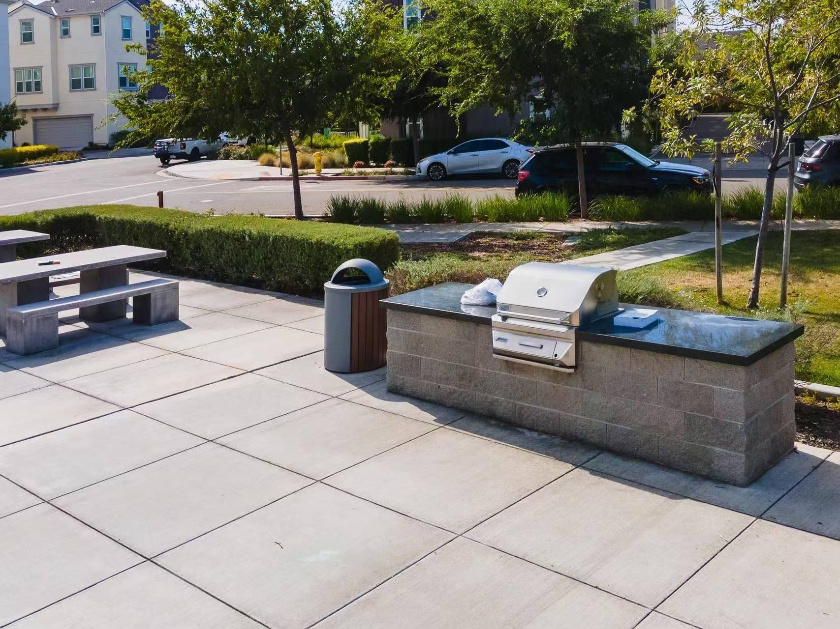 Detail Gallery Image 22 of 22 For 4228 Loyalton Rd, Dublin,  CA 94568 - 3 Beds | 2/1 Baths