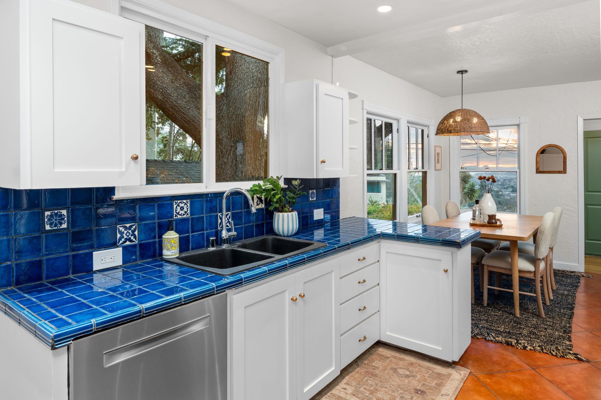 Detail Gallery Image 19 of 48 For 2530 Edwards Ave, El Cerrito,  CA 94530 - 3 Beds | 2 Baths