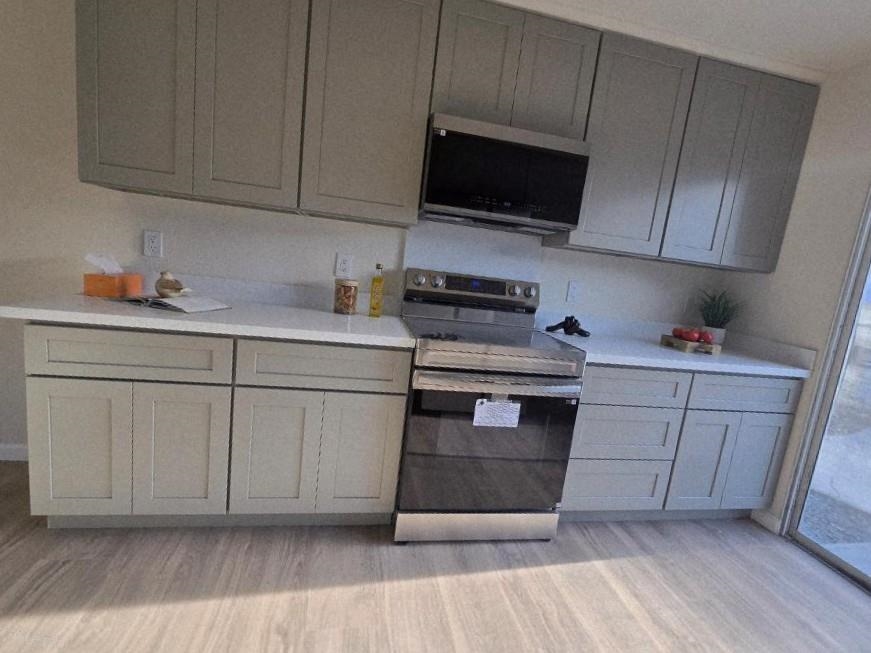 Detail Gallery Image 22 of 25 For 17031 via Corona, San Lorenzo,  CA 94580 - 3 Beds | 2 Baths