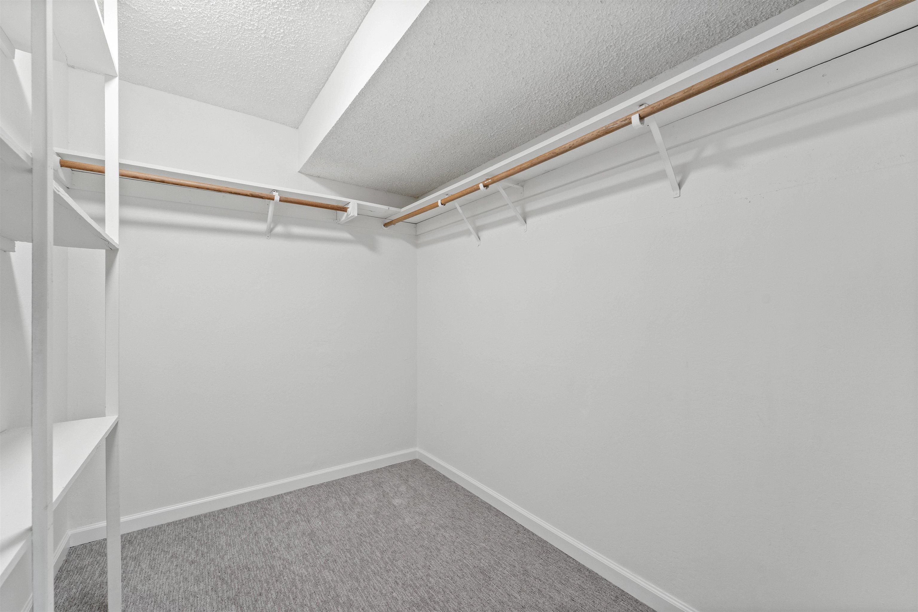 Photo #14: 41120170 Listing: Photo #14