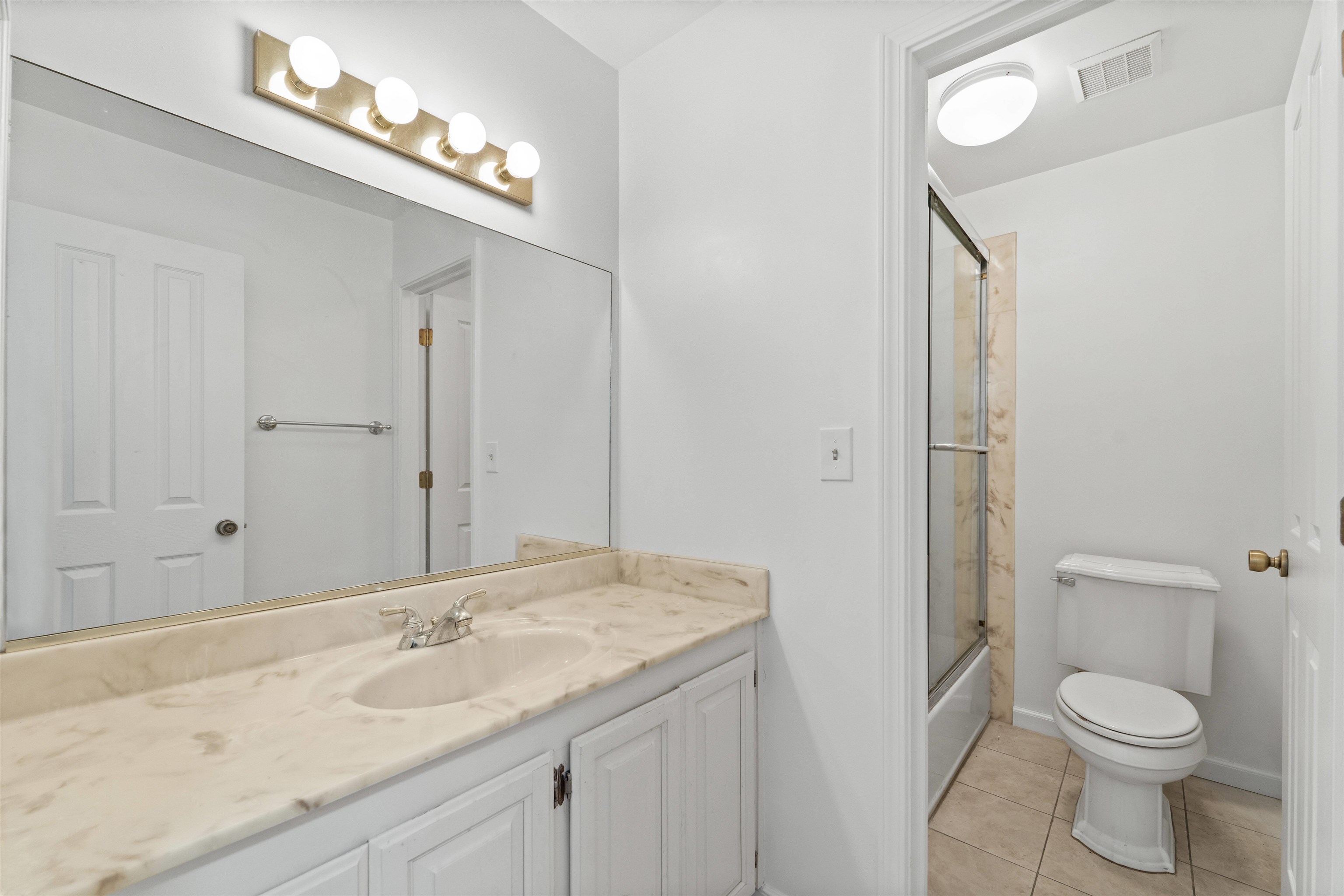 Photo #22: 41120170 Listing: Photo #22