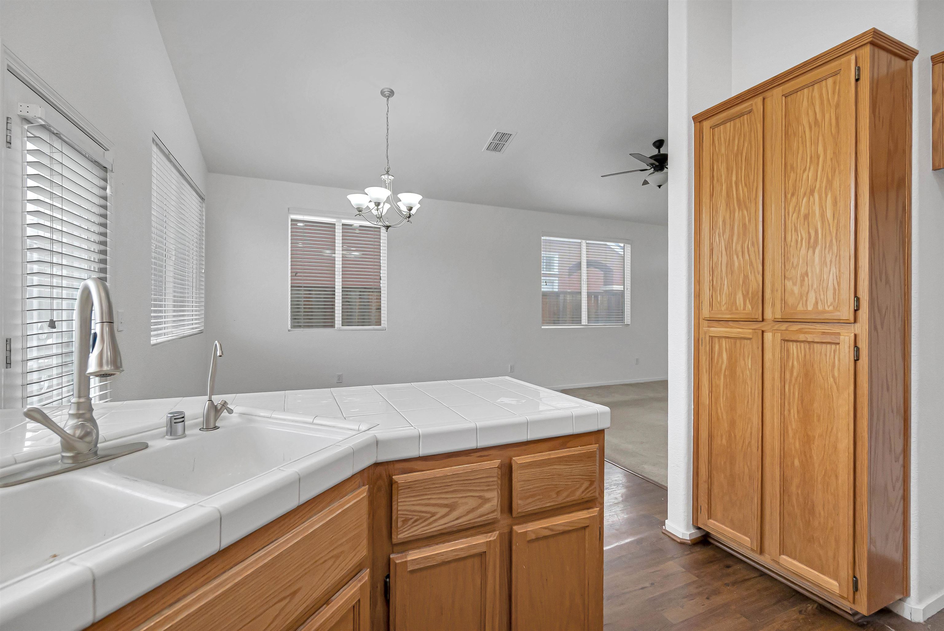 Detail Gallery Image 14 of 36 For 686 Anderson Way, Rio Vista,  CA 94571 - 3 Beds | 2 Baths
