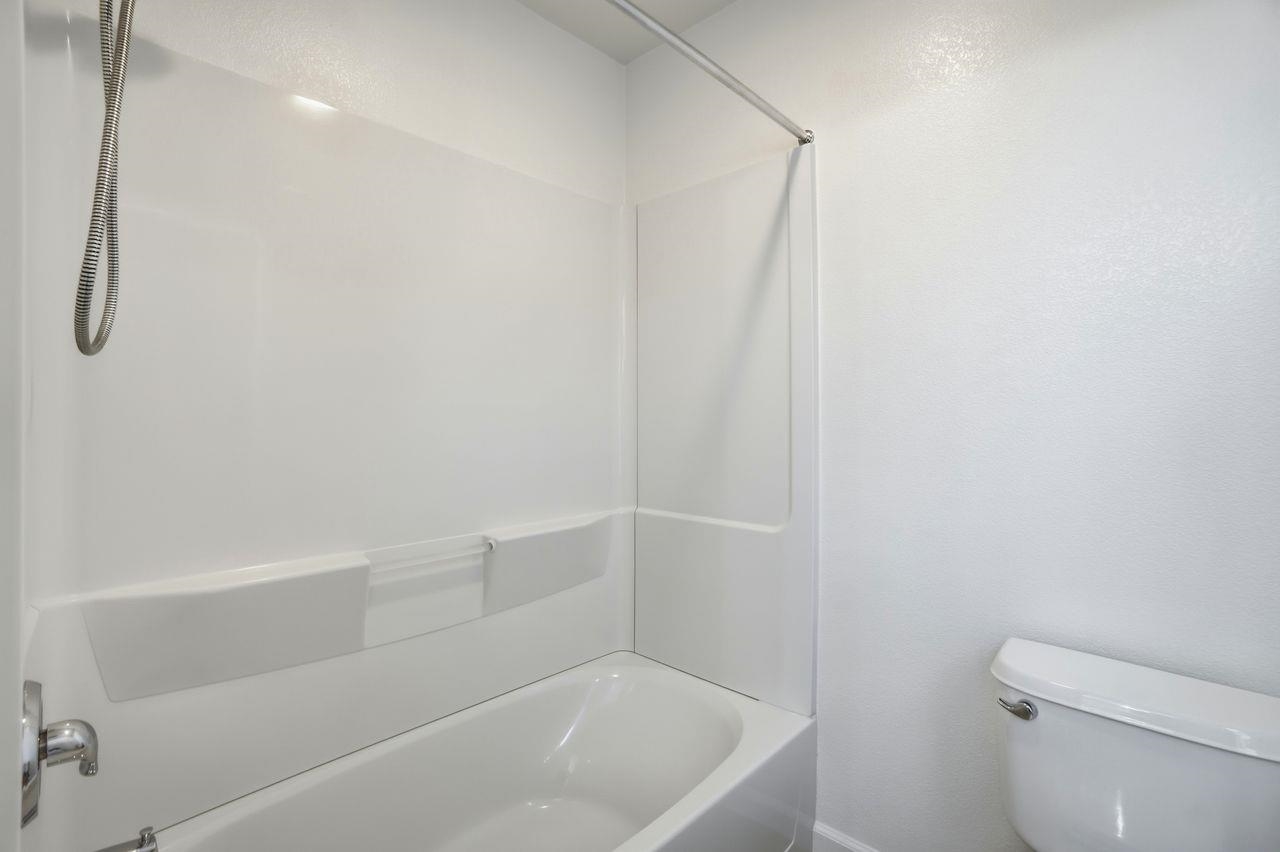 Detail Gallery Image 32 of 43 For 3504 Alberti Ct., Antioch,  CA 94509 - 4 Beds | 2/5 Baths