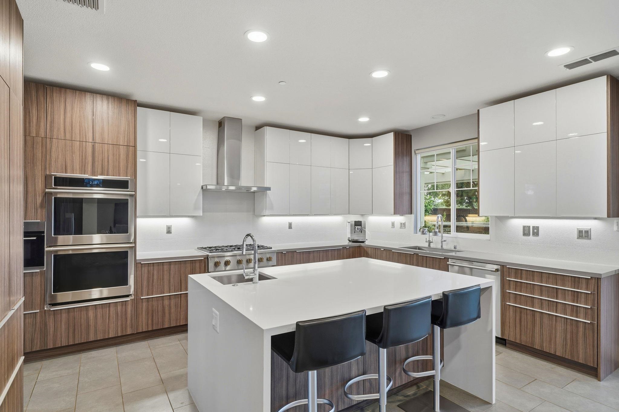 Detail Gallery Image 13 of 57 For 2599 Cooper Cir, Livermore,  CA 94550 - 4 Beds | 3 Baths