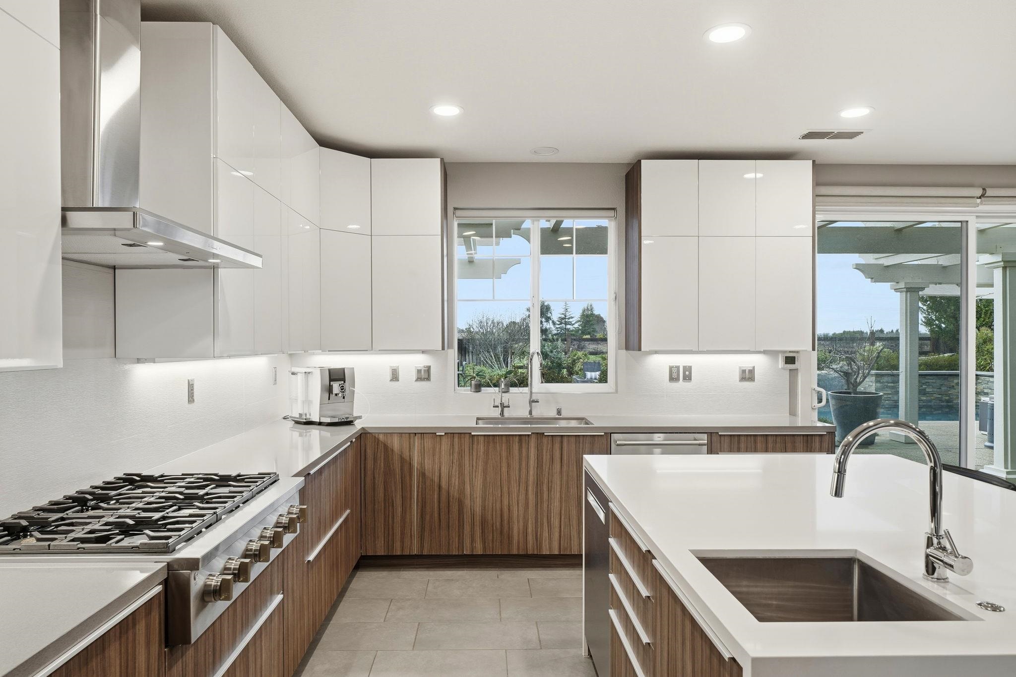 Detail Gallery Image 15 of 57 For 2599 Cooper Cir, Livermore,  CA 94550 - 4 Beds | 3 Baths