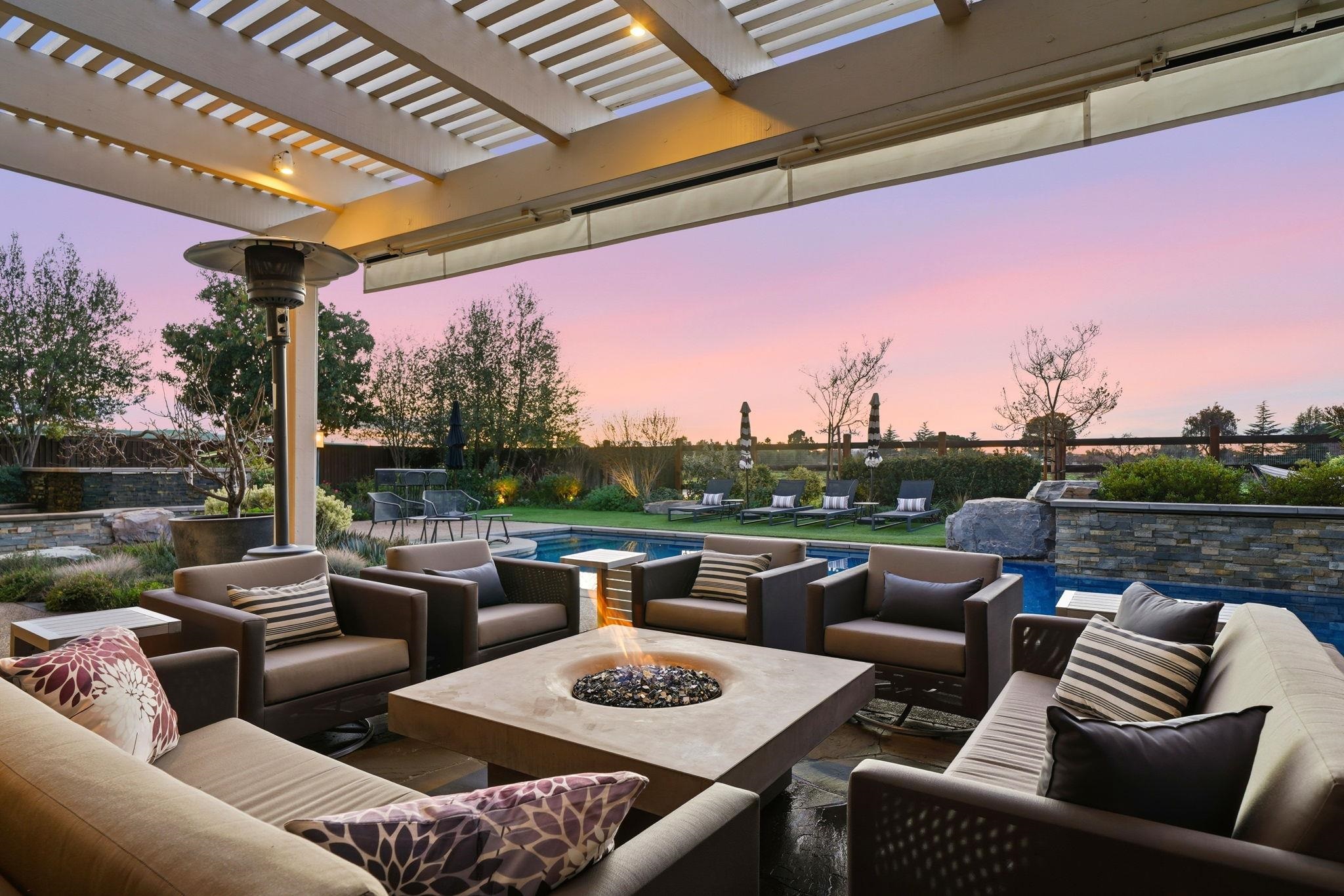 Detail Gallery Image 50 of 57 For 2599 Cooper Cir, Livermore,  CA 94550 - 4 Beds | 3 Baths