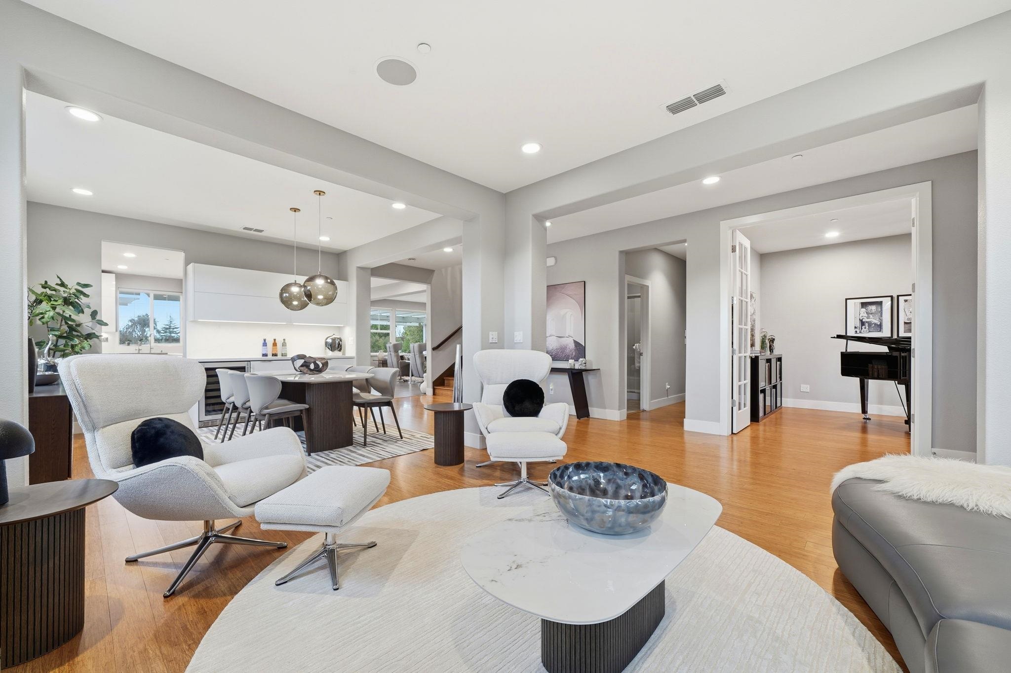 Detail Gallery Image 8 of 57 For 2599 Cooper Cir, Livermore,  CA 94550 - 4 Beds | 3 Baths