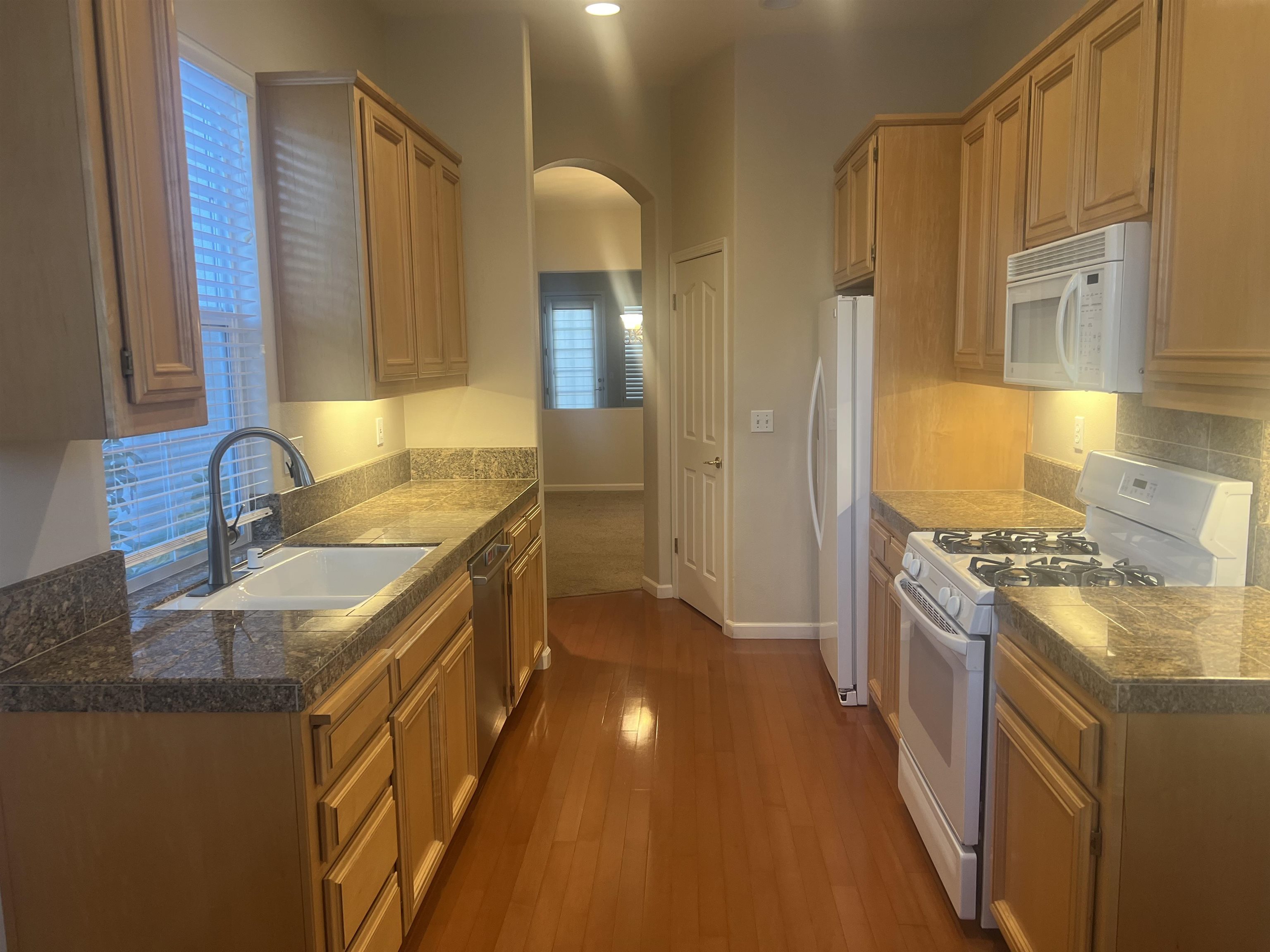 Detail Gallery Image 2 of 23 For 2133 Watercress Pl, San Ramon,  CA 94582 - 3 Beds | 2 Baths