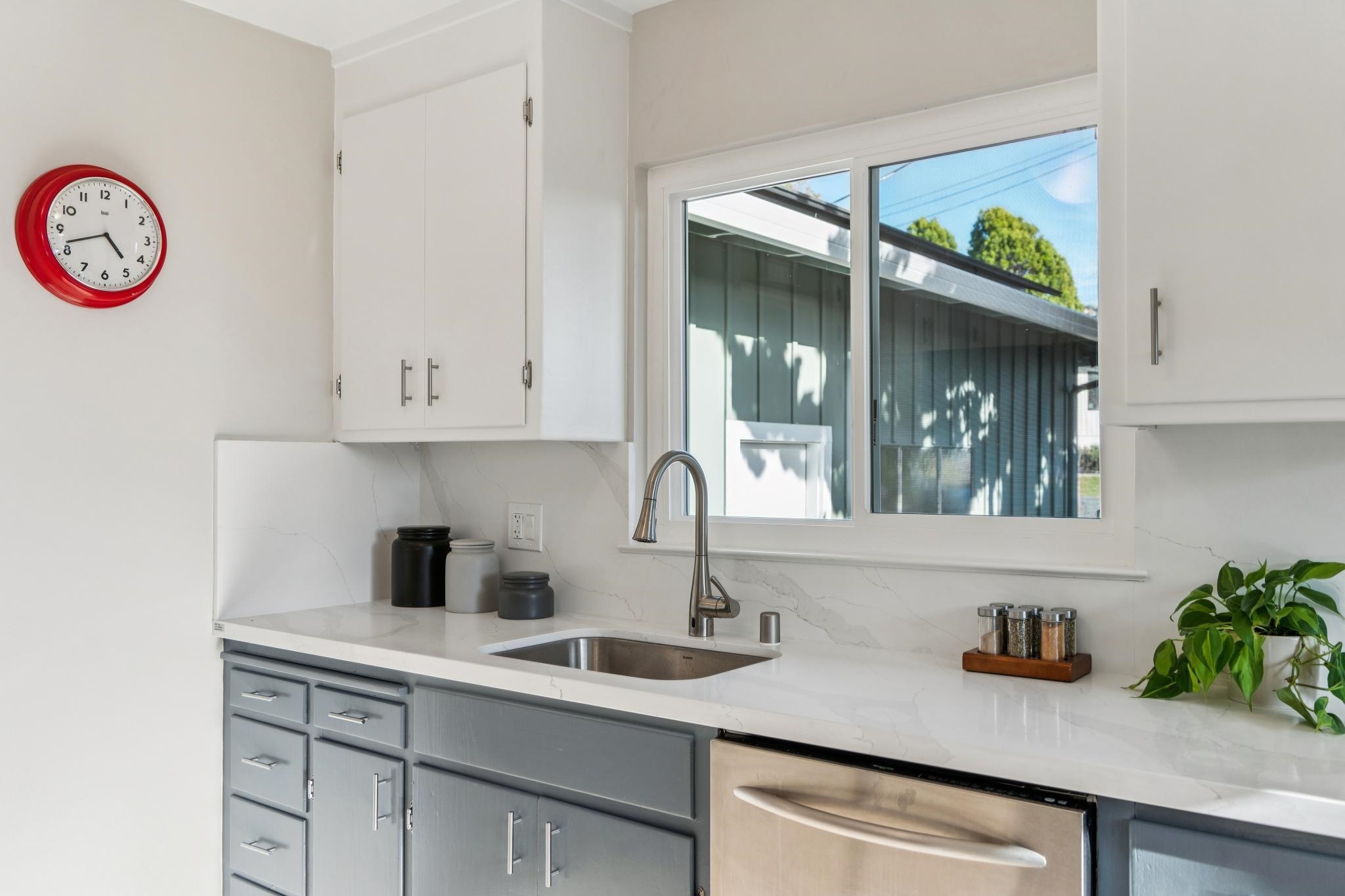 Detail Gallery Image 18 of 48 For 1769 Walnut, El Cerrito,  CA 94530-1918 - 3 Beds | 2 Baths