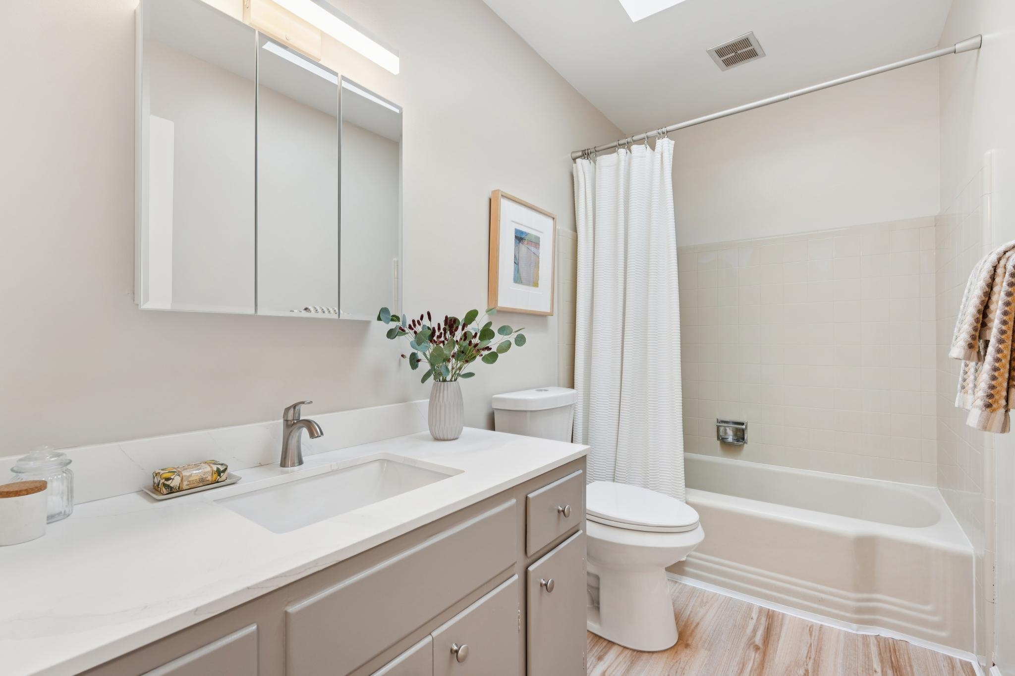 Detail Gallery Image 25 of 48 For 1769 Walnut, El Cerrito,  CA 94530-1918 - 3 Beds | 2 Baths