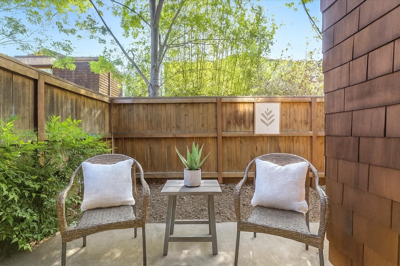 Detail Gallery Image 9 of 22 For 1214 Honey Trl, Walnut Creek,  CA 94597 - 1 Beds | 1 Baths