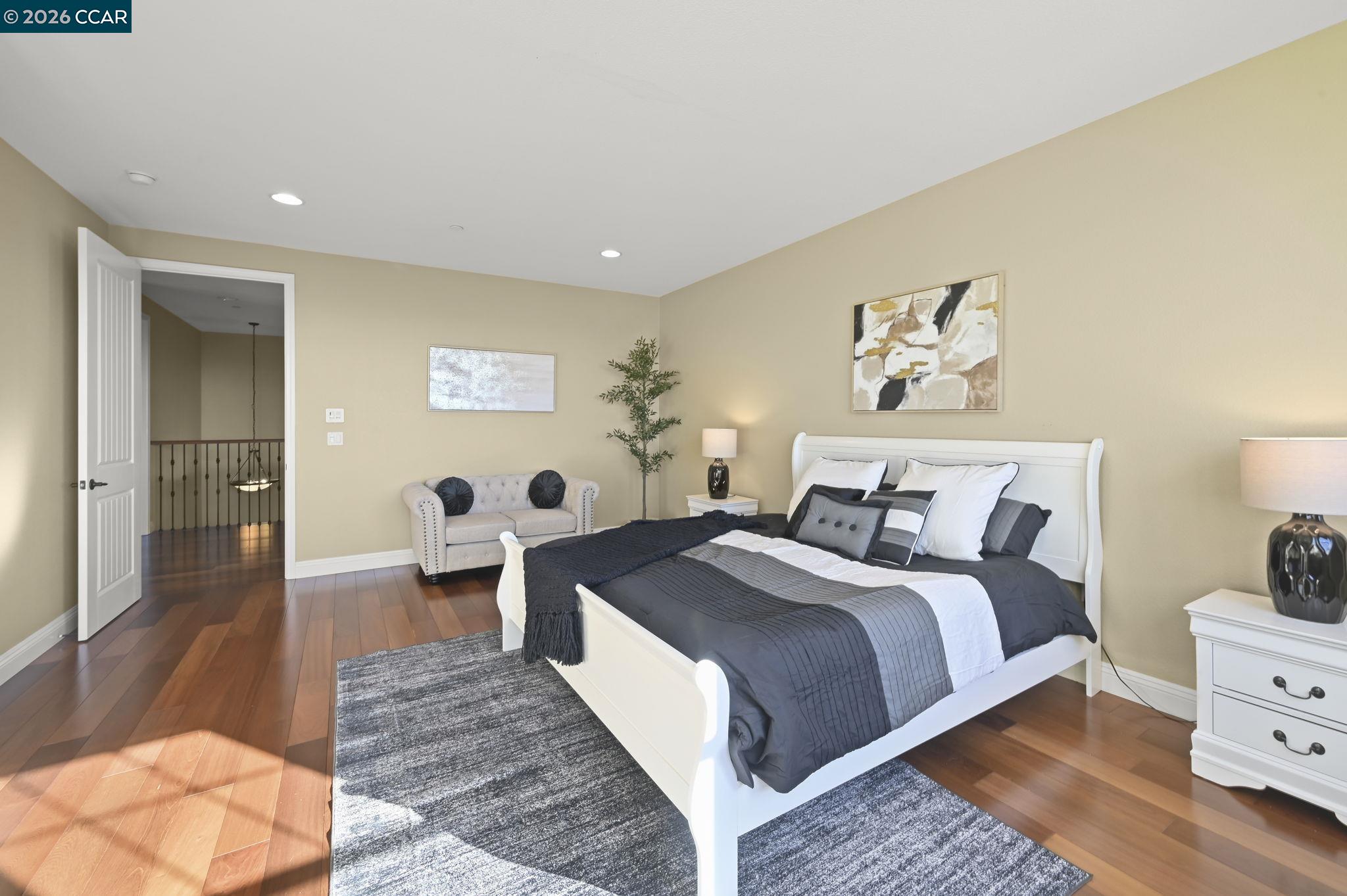 Detail Gallery Image 32 of 49 For 2550 Molinaro Way, Dublin,  CA 94568 - 5 Beds | 3/1 Baths