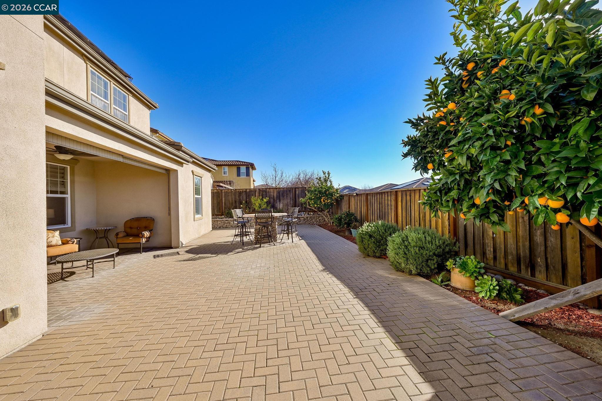 Detail Gallery Image 39 of 49 For 2550 Molinaro Way, Dublin,  CA 94568 - 5 Beds | 3/1 Baths