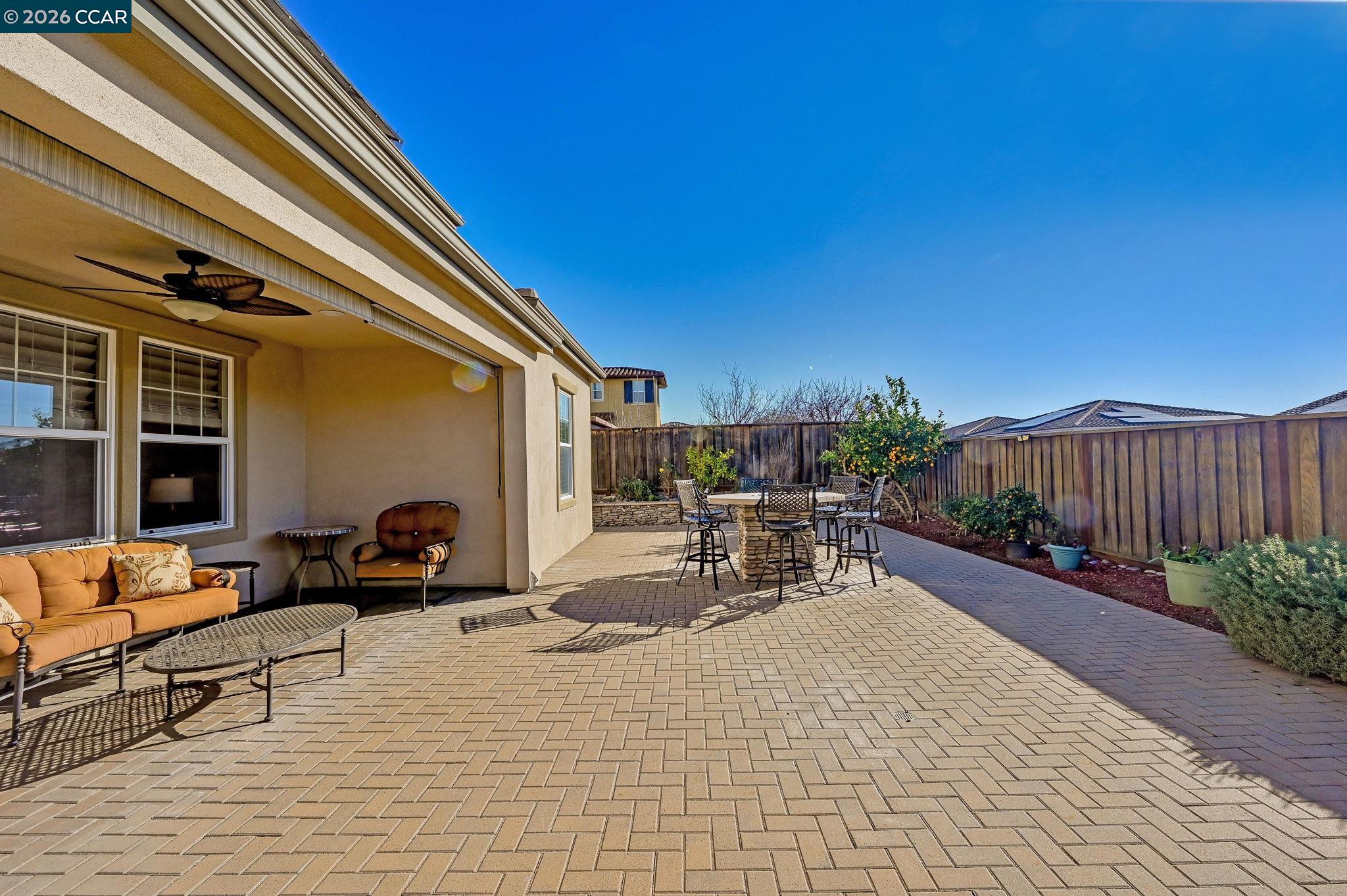 Detail Gallery Image 40 of 49 For 2550 Molinaro Way, Dublin,  CA 94568 - 5 Beds | 3/1 Baths