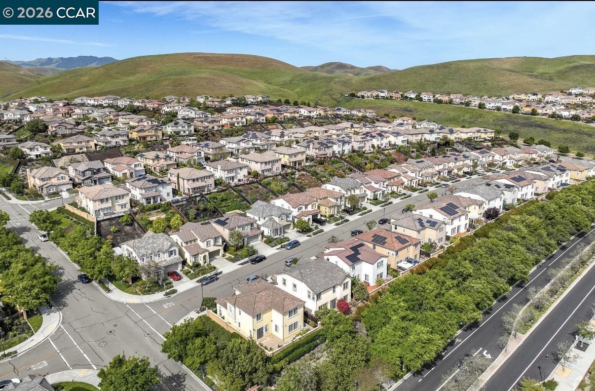 Detail Gallery Image 45 of 49 For 2550 Molinaro Way, Dublin,  CA 94568 - 5 Beds | 3/1 Baths