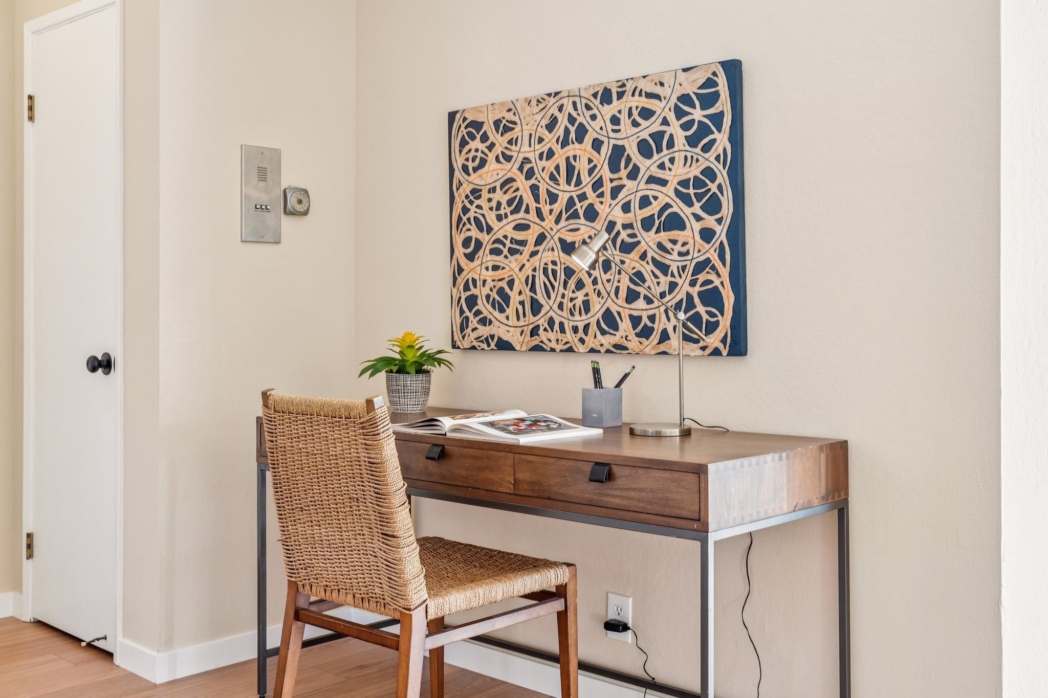 Photo #2: 41120184 Listing: Photo #2