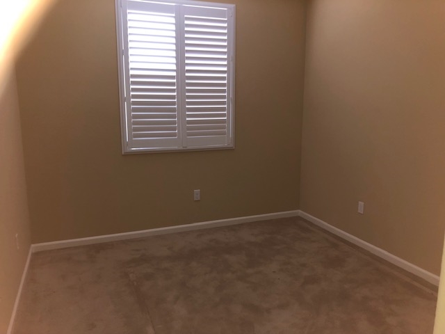 Detail Gallery Image 4 of 6 For 2210 Botany Bay Dr, Pittsburg,  CA 94565 - 5 Beds | 3 Baths