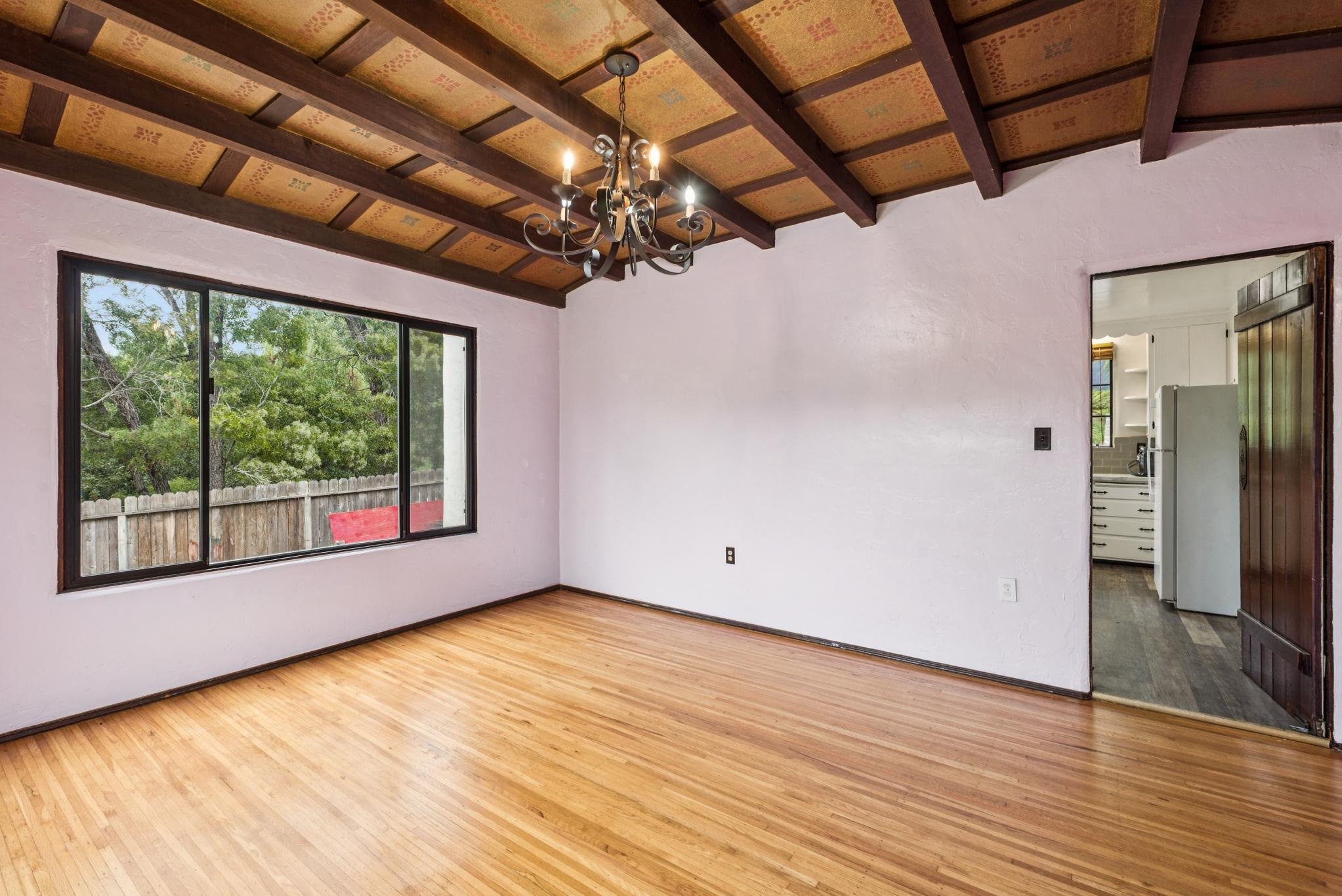 Detail Gallery Image 31 of 53 For 3655 Calafia Ave, Oakland,  CA 94605 - 3 Beds | 1/1 Baths