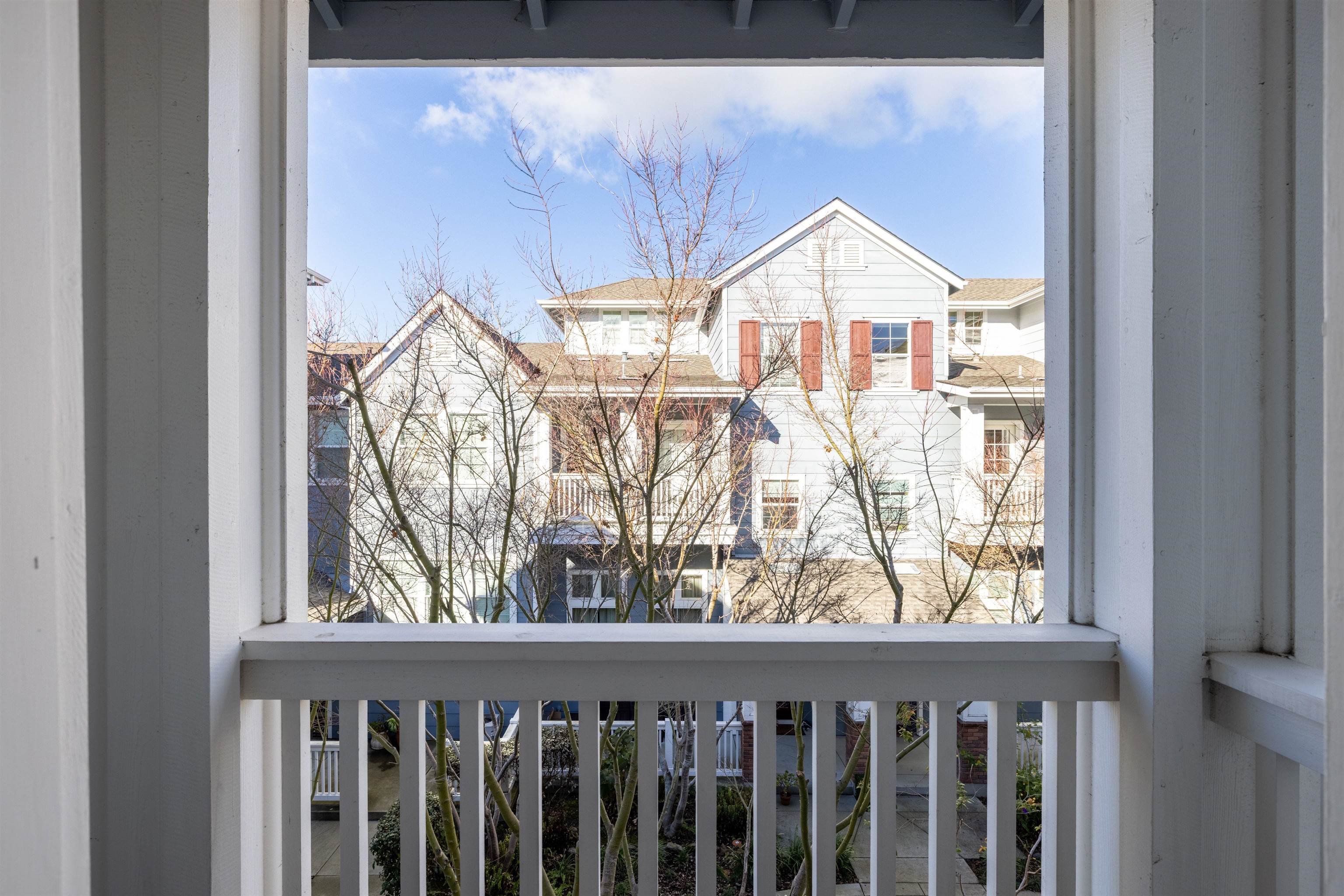 Detail Gallery Image 30 of 57 For 2059 Northshore, Richmond,  CA 94804-2582 - 3 Beds | 2/1 Baths