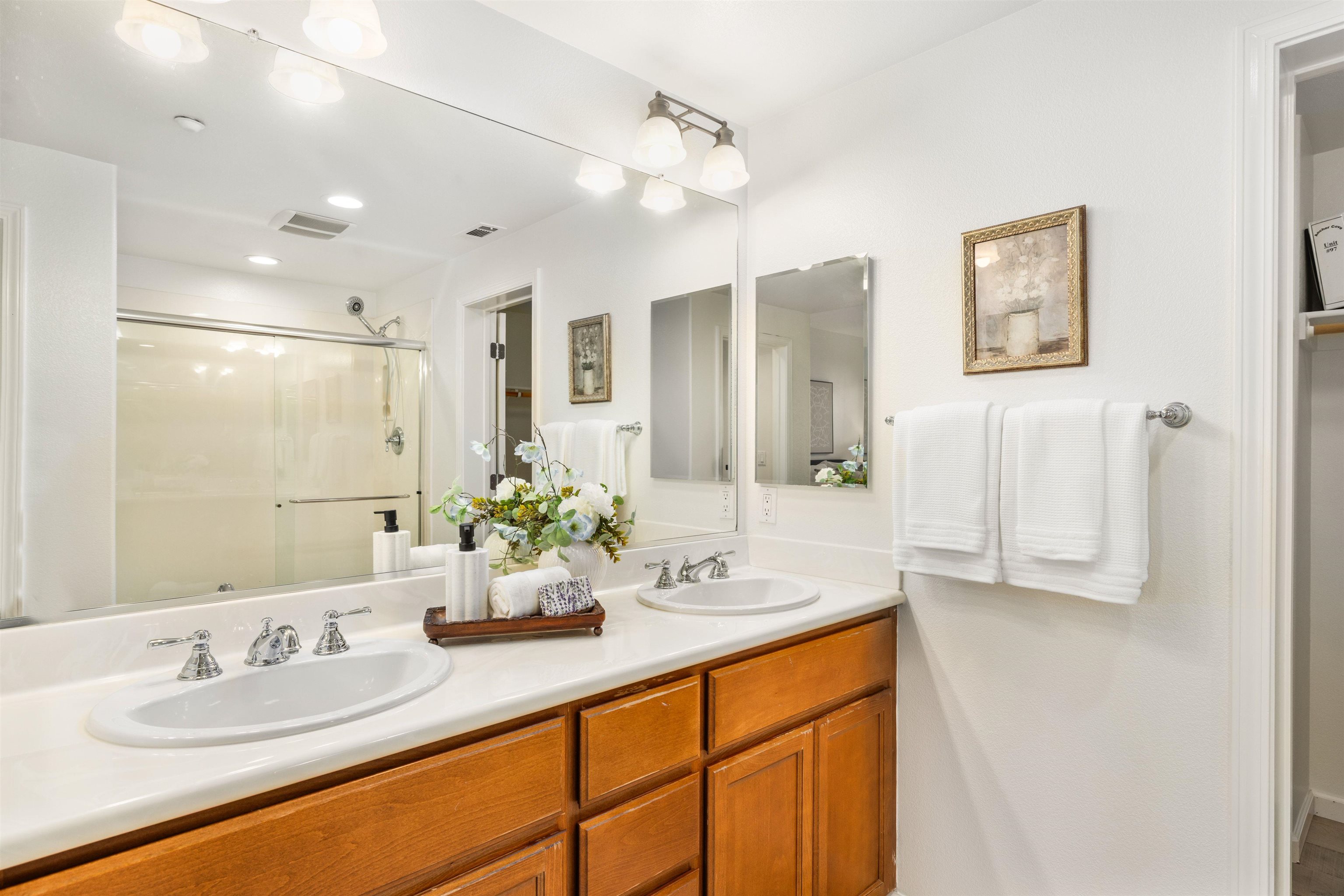 Detail Gallery Image 34 of 57 For 2059 Northshore, Richmond,  CA 94804-2582 - 3 Beds | 2/1 Baths