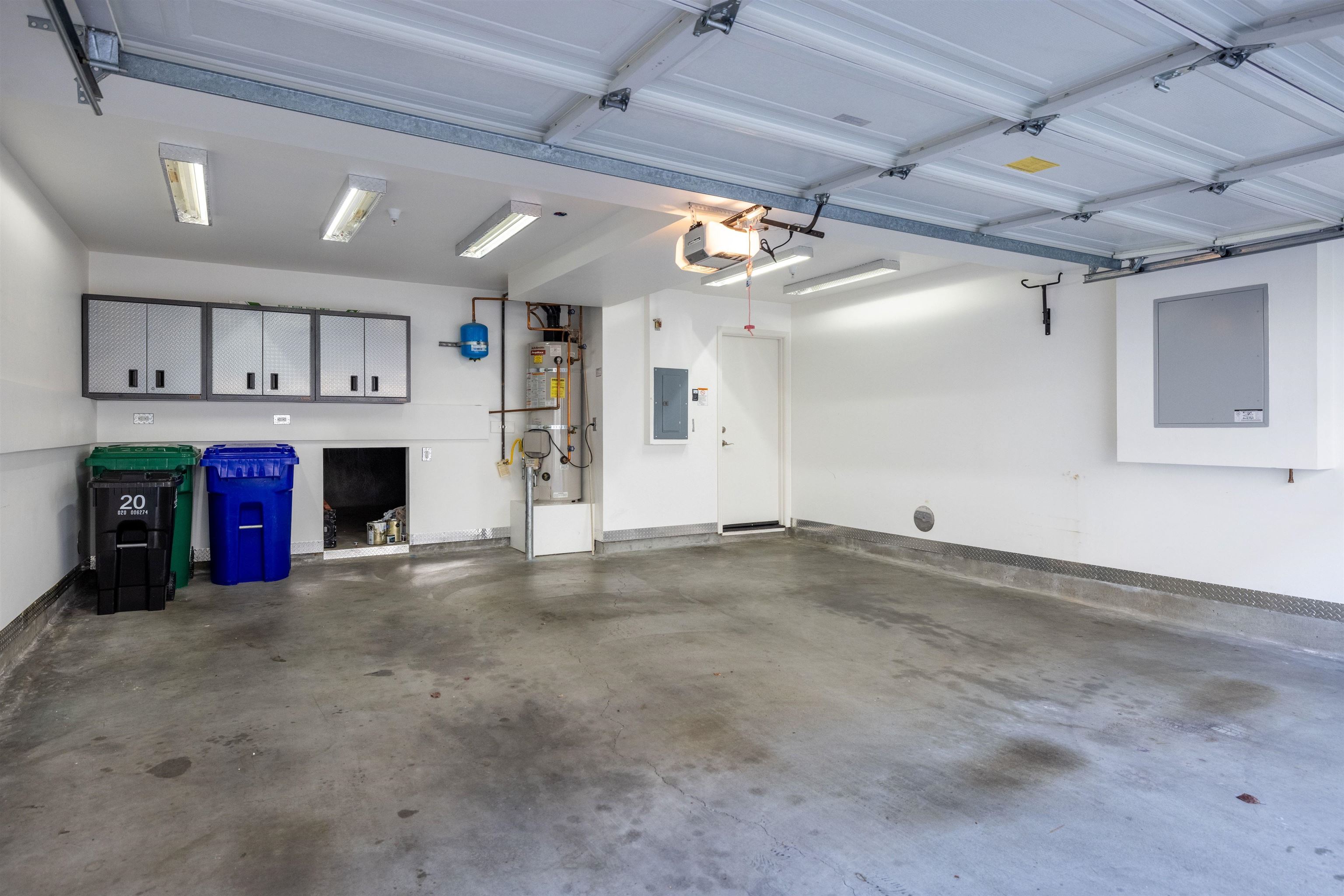 Detail Gallery Image 46 of 57 For 2059 Northshore, Richmond,  CA 94804-2582 - 3 Beds | 2/1 Baths