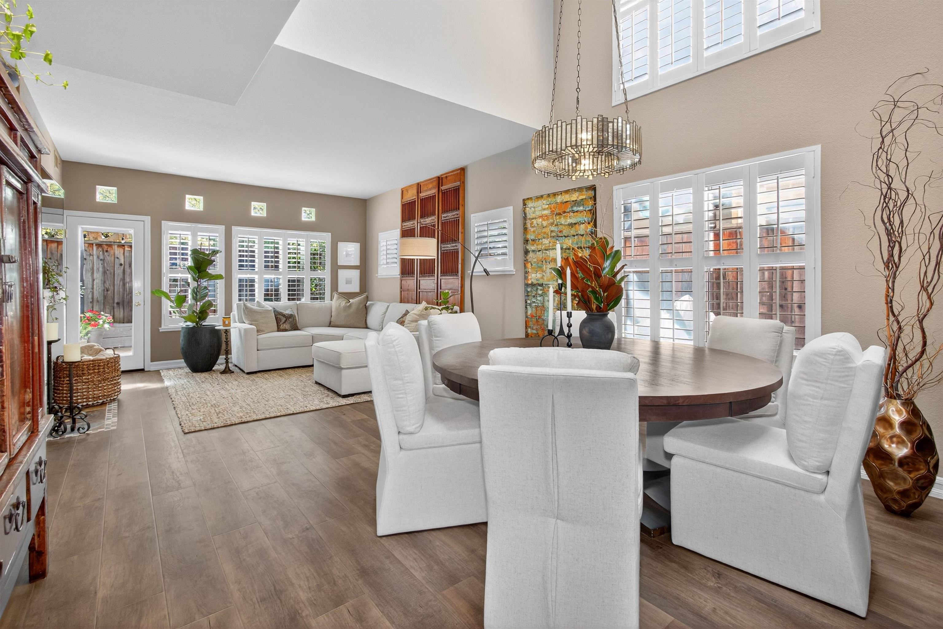 Detail Gallery Image 12 of 57 For 6206 Lakeview Cir, San Ramon,  CA 94582 - 3 Beds | 2/1 Baths