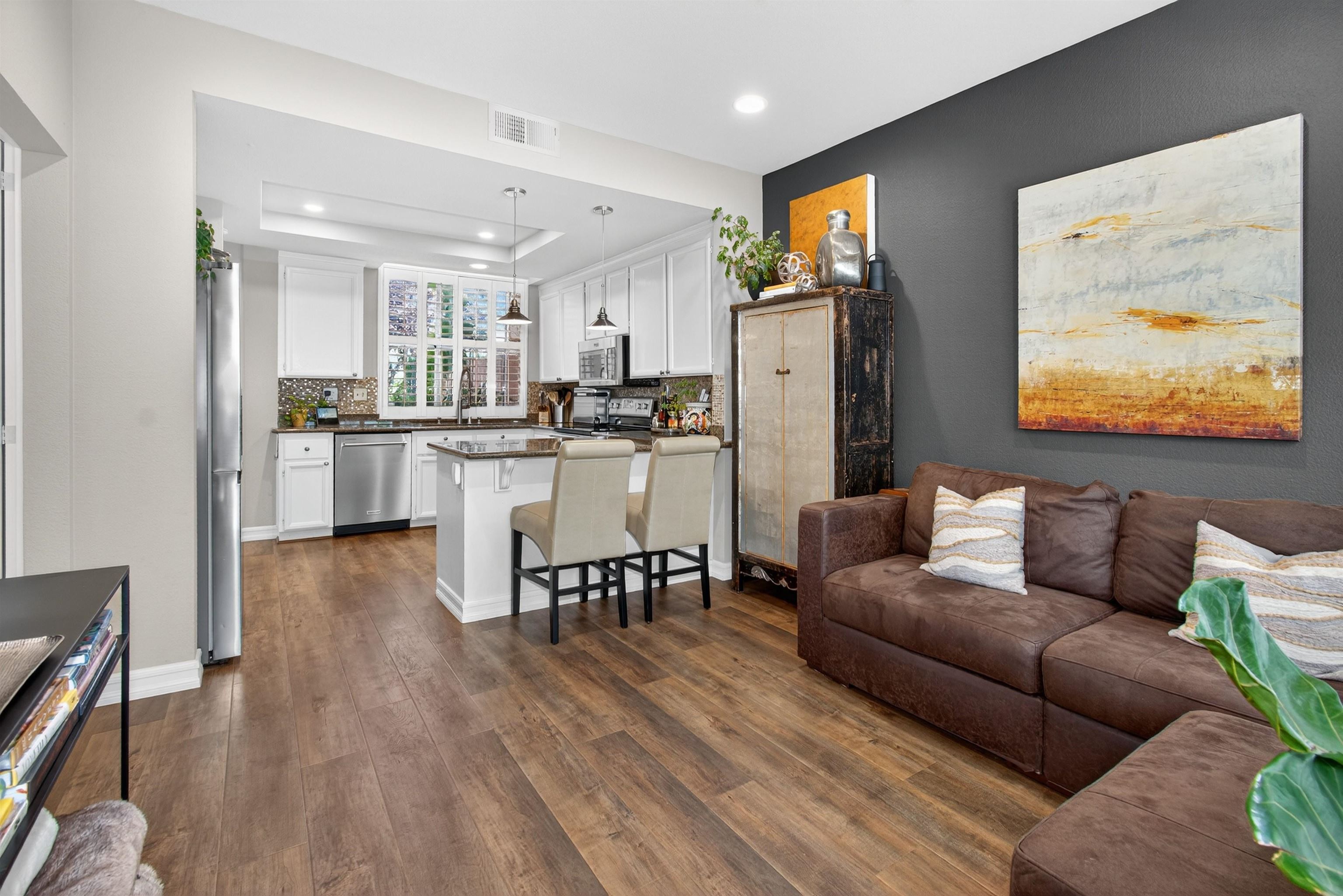 Detail Gallery Image 19 of 57 For 6206 Lakeview Cir, San Ramon,  CA 94582 - 3 Beds | 2/1 Baths